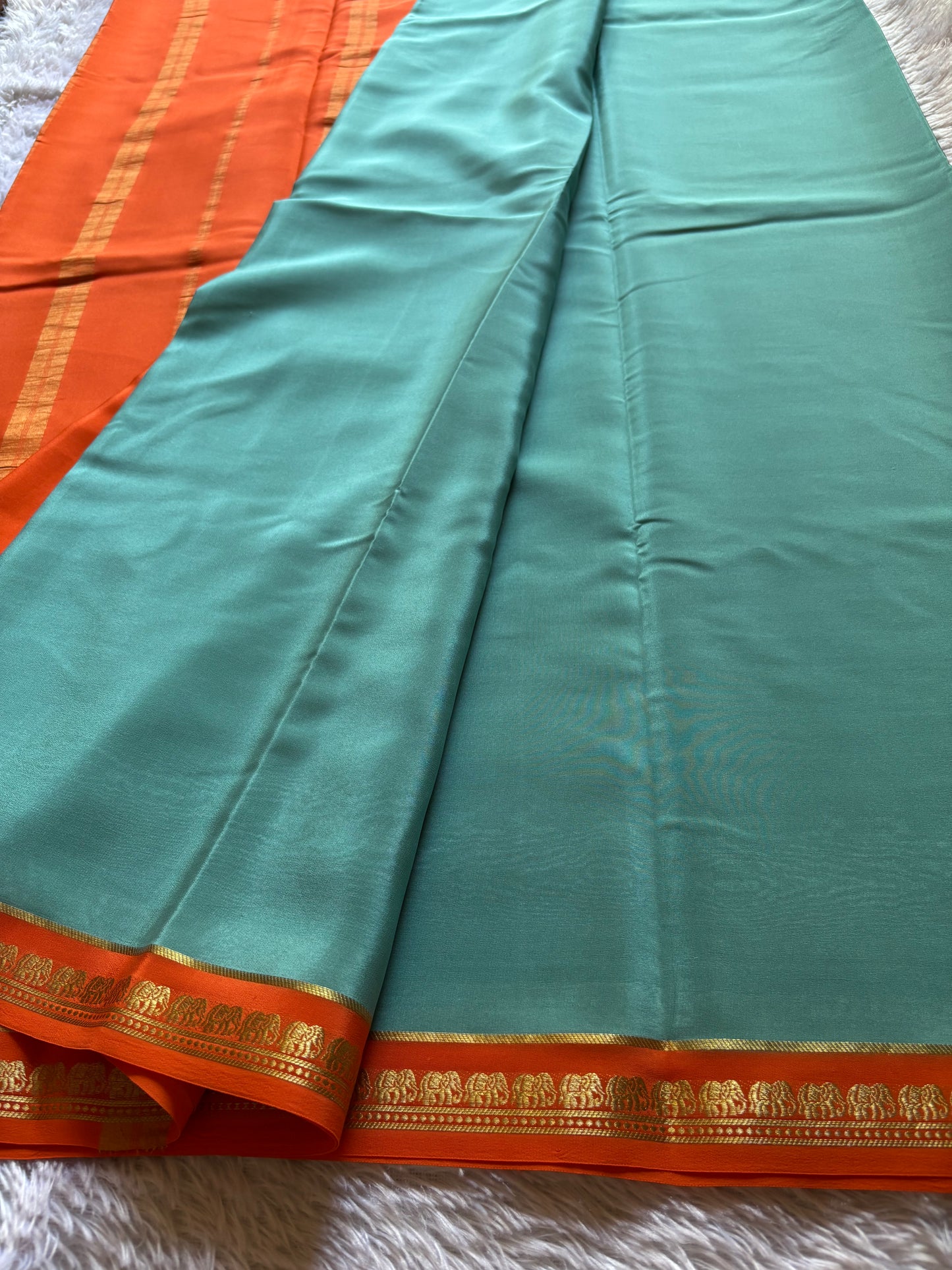 Gamani (2D) : Sea green-orange