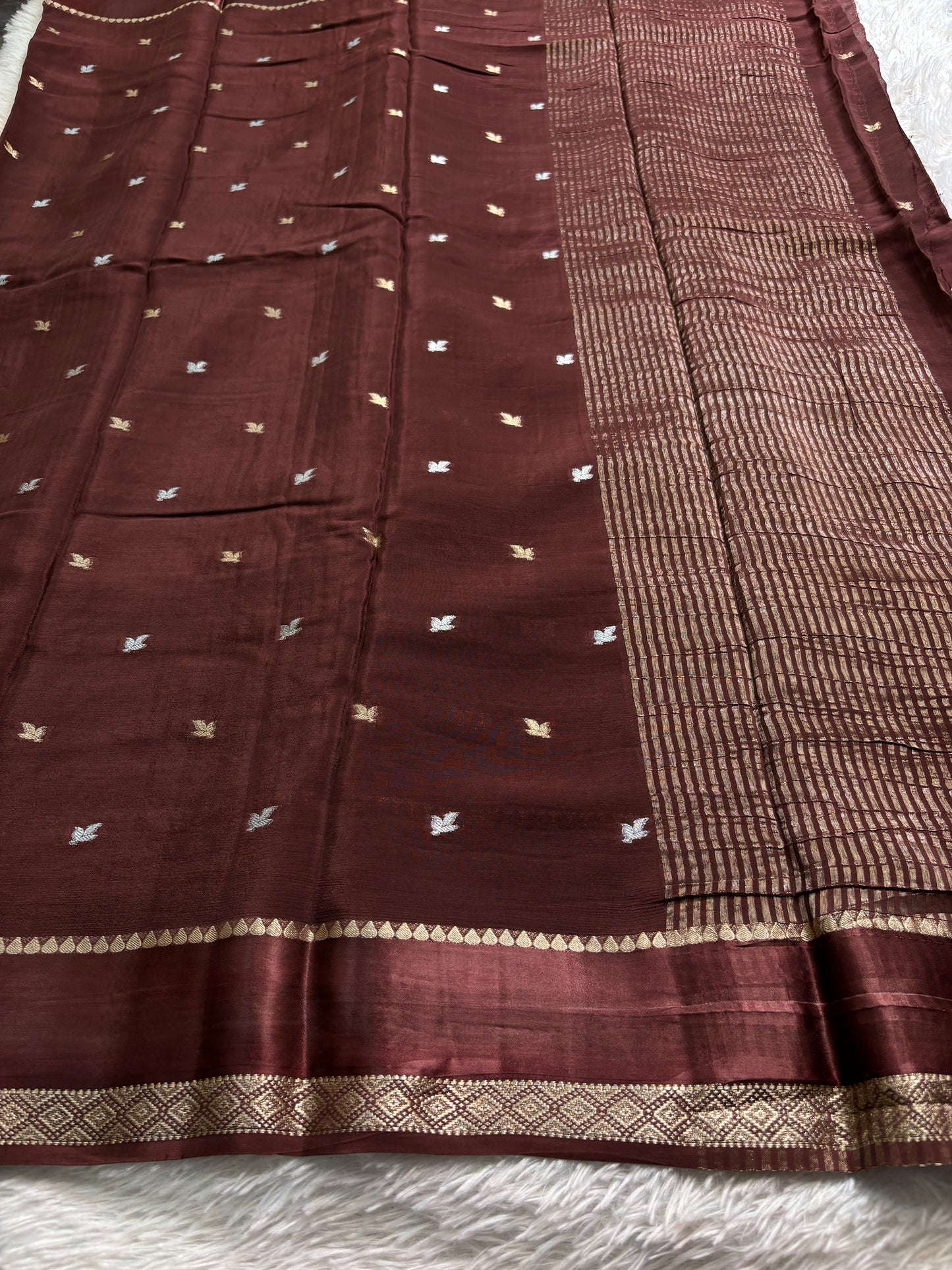 NYD129 : Solid Chocolate brown
