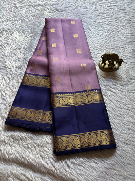 Lakshmi (2D) : Lilac pink-dark blue