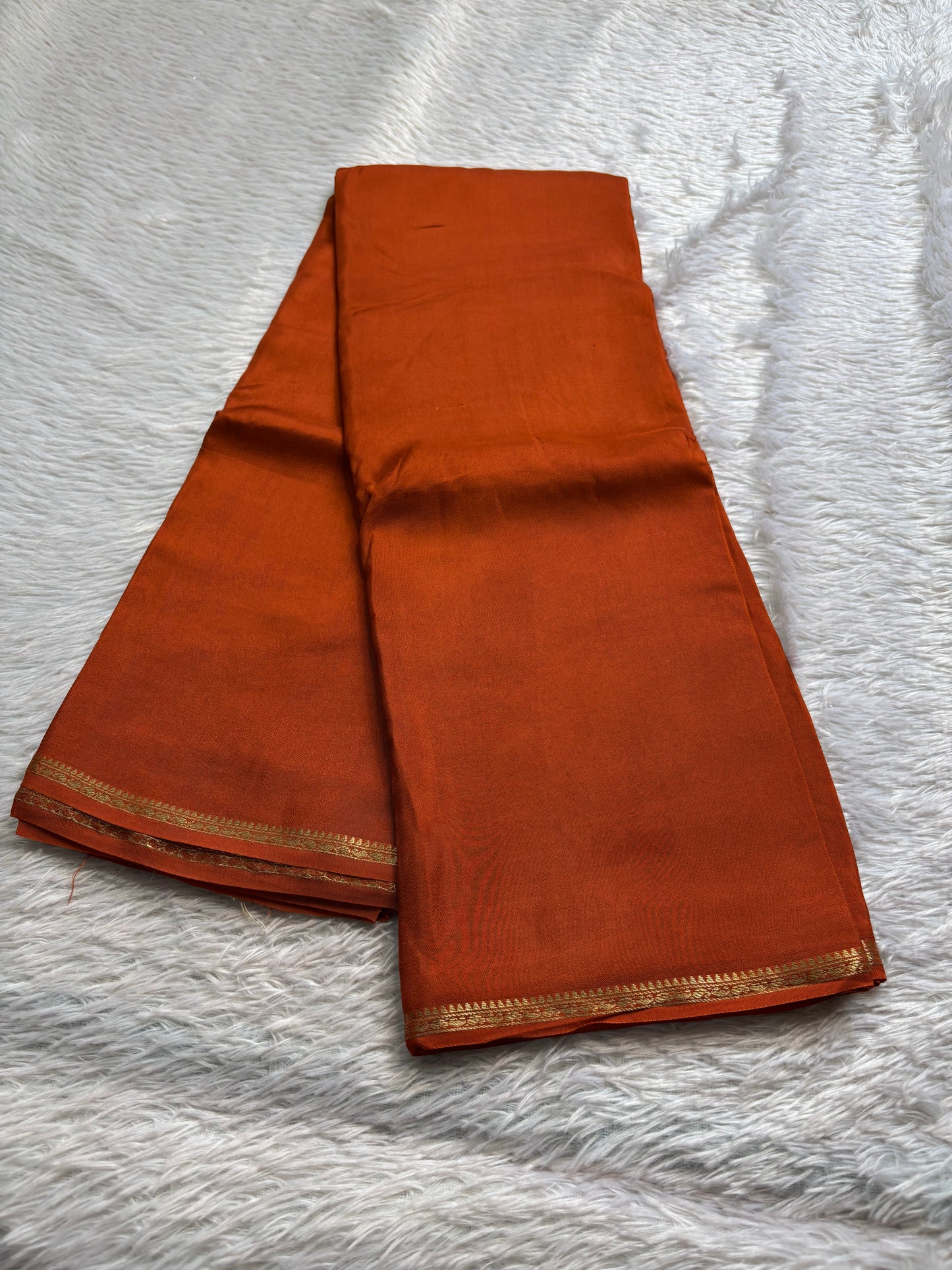 NYD125 : Solid Rust orange