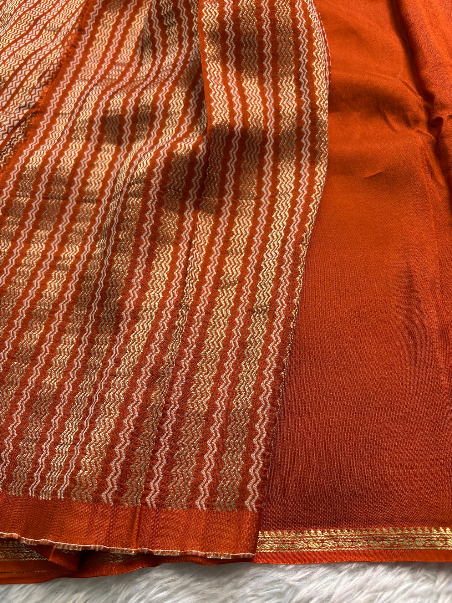 NYD125 : Solid Rust orange