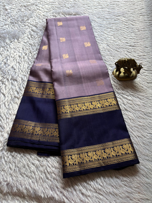 Lakshmi (2D) : Mauve-deep blue