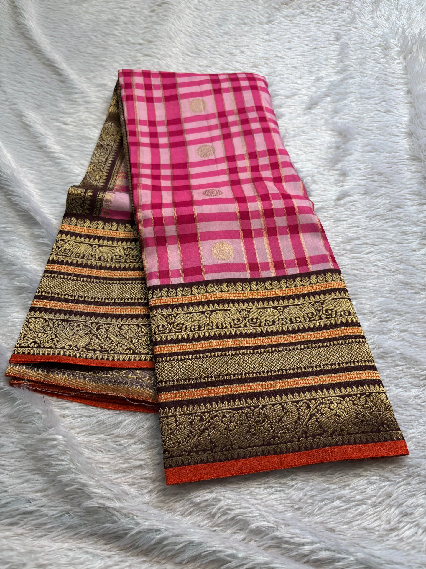 NYD128 (2D) : Light pink, hot pink-chocolate brown