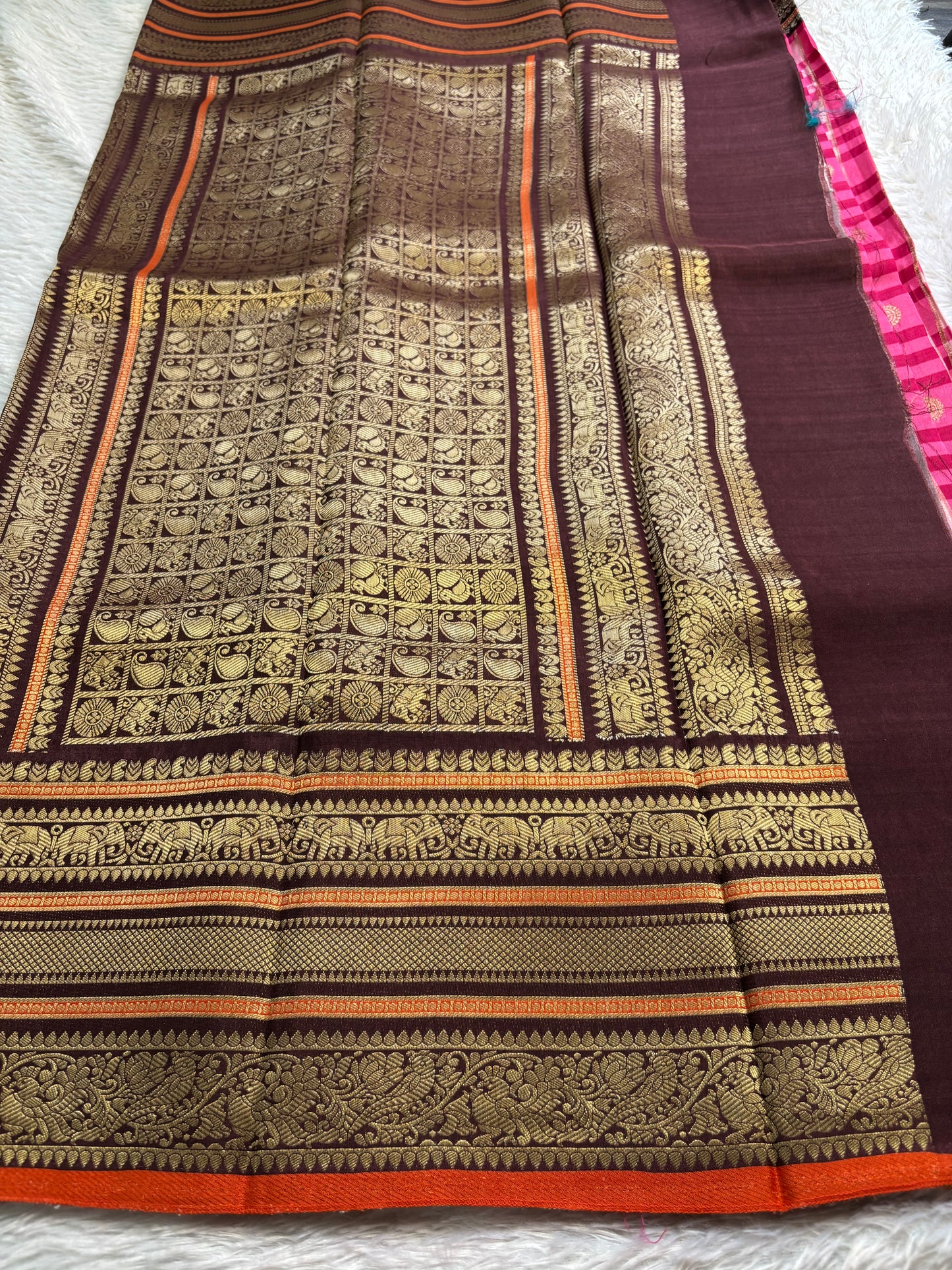 NYD128 (2D) : Light pink, hot pink-chocolate brown