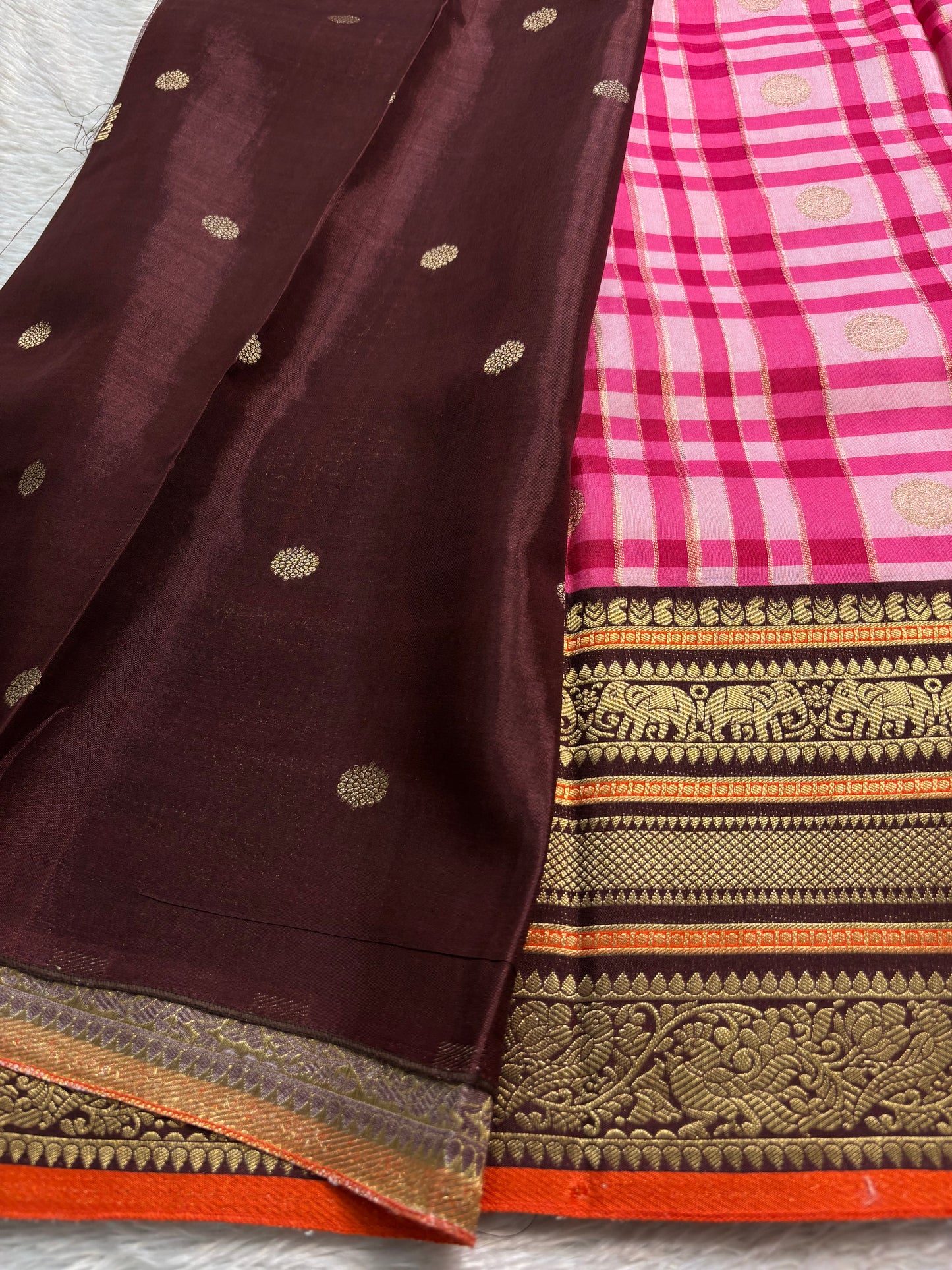 NYD128 (2D) : Light pink, hot pink-chocolate brown