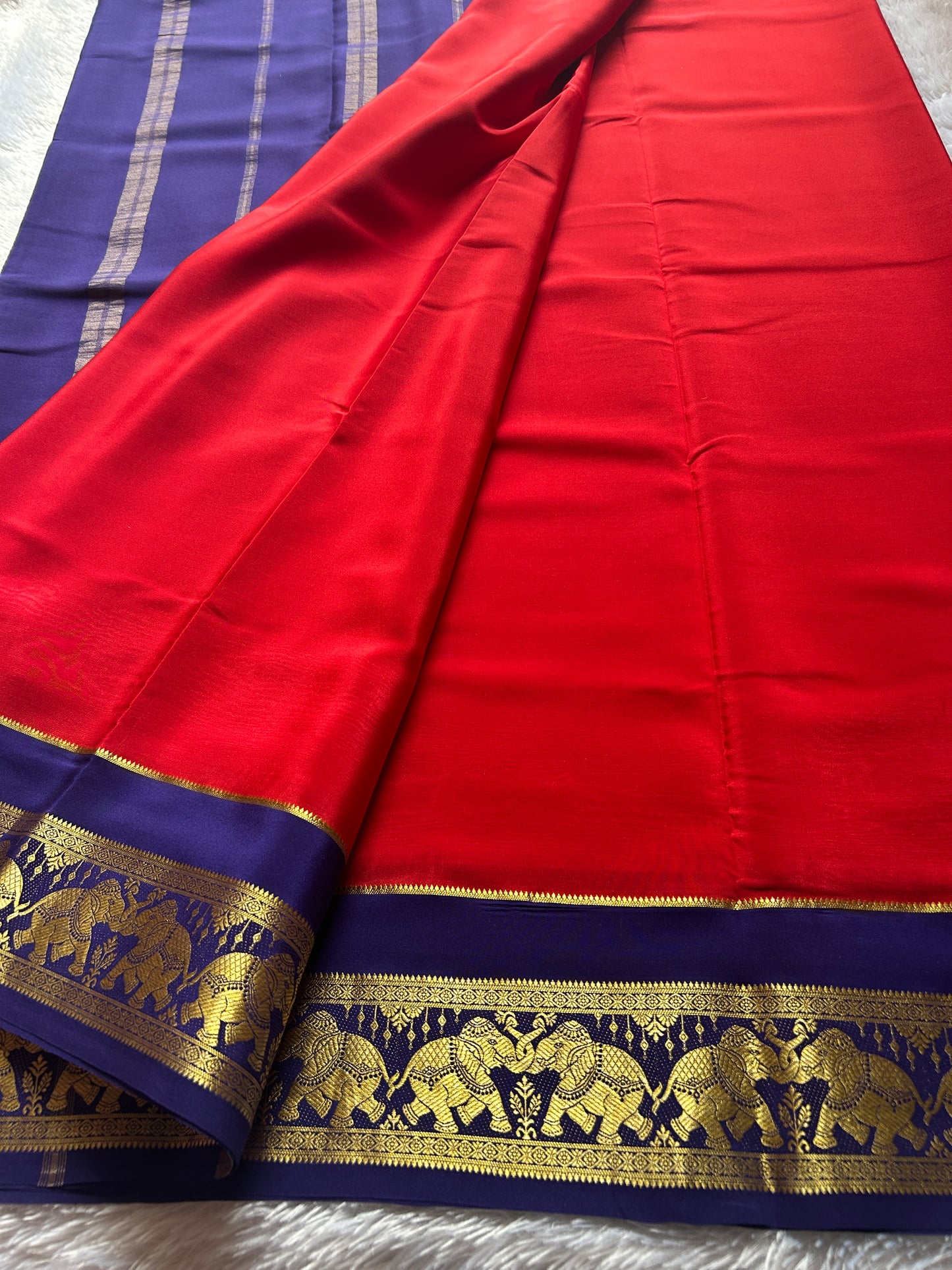 Airavati (2D) : Red-dark blue