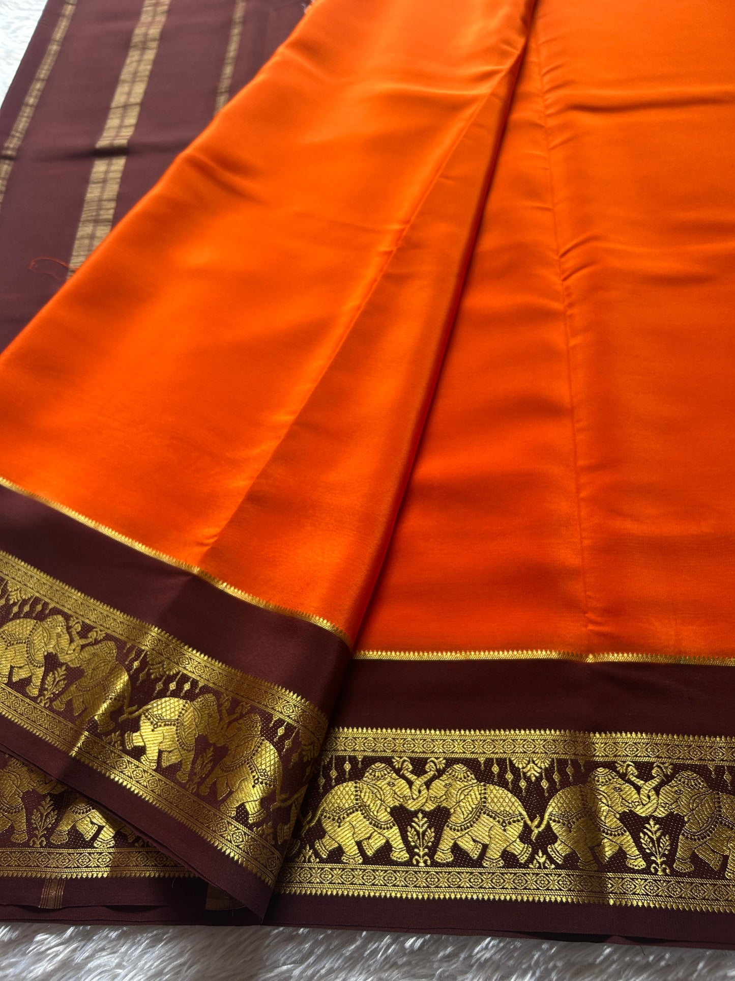 Airavati (2D) : Dark orange-chocolate brown