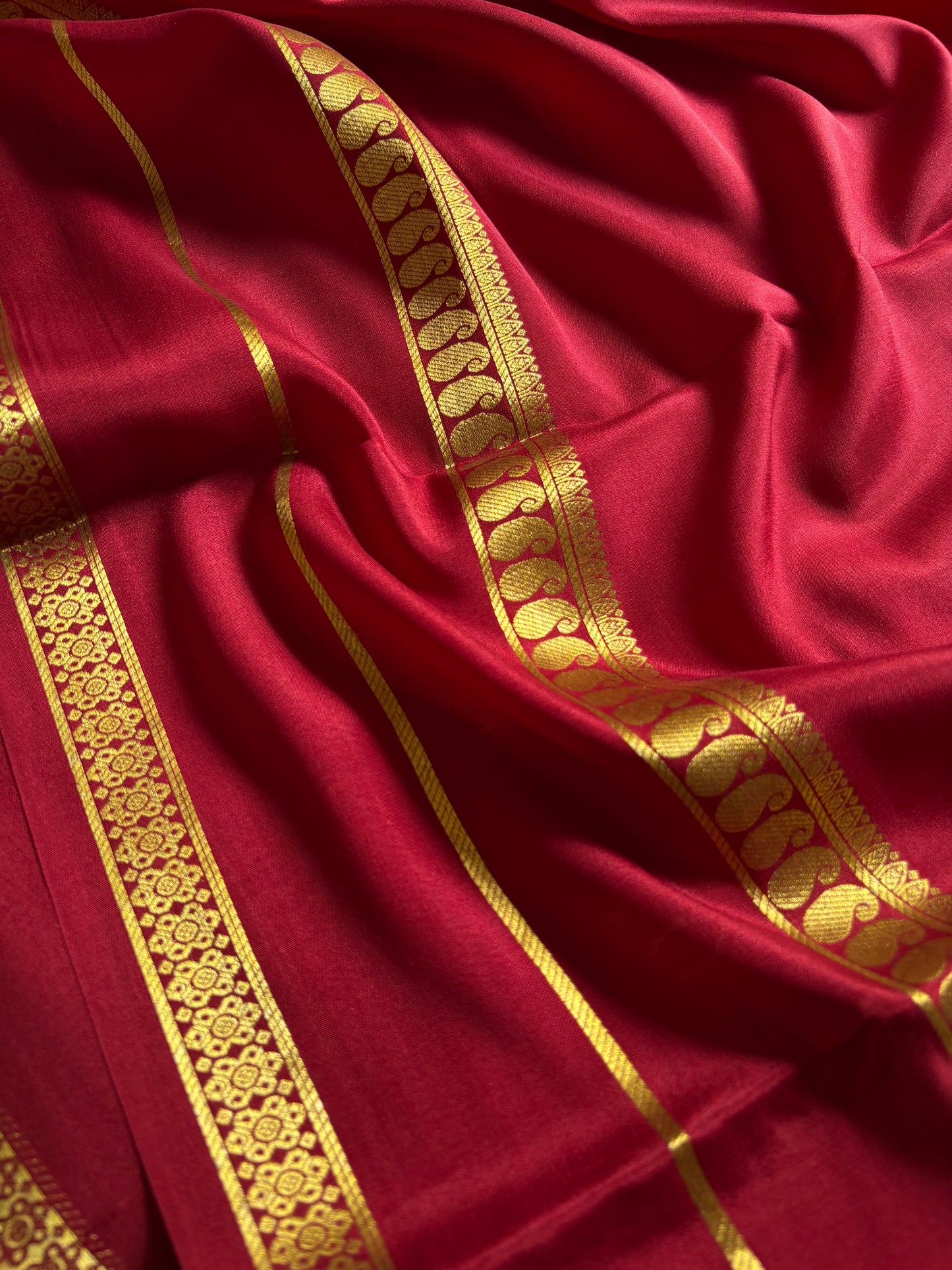Malini : Solid Maroon