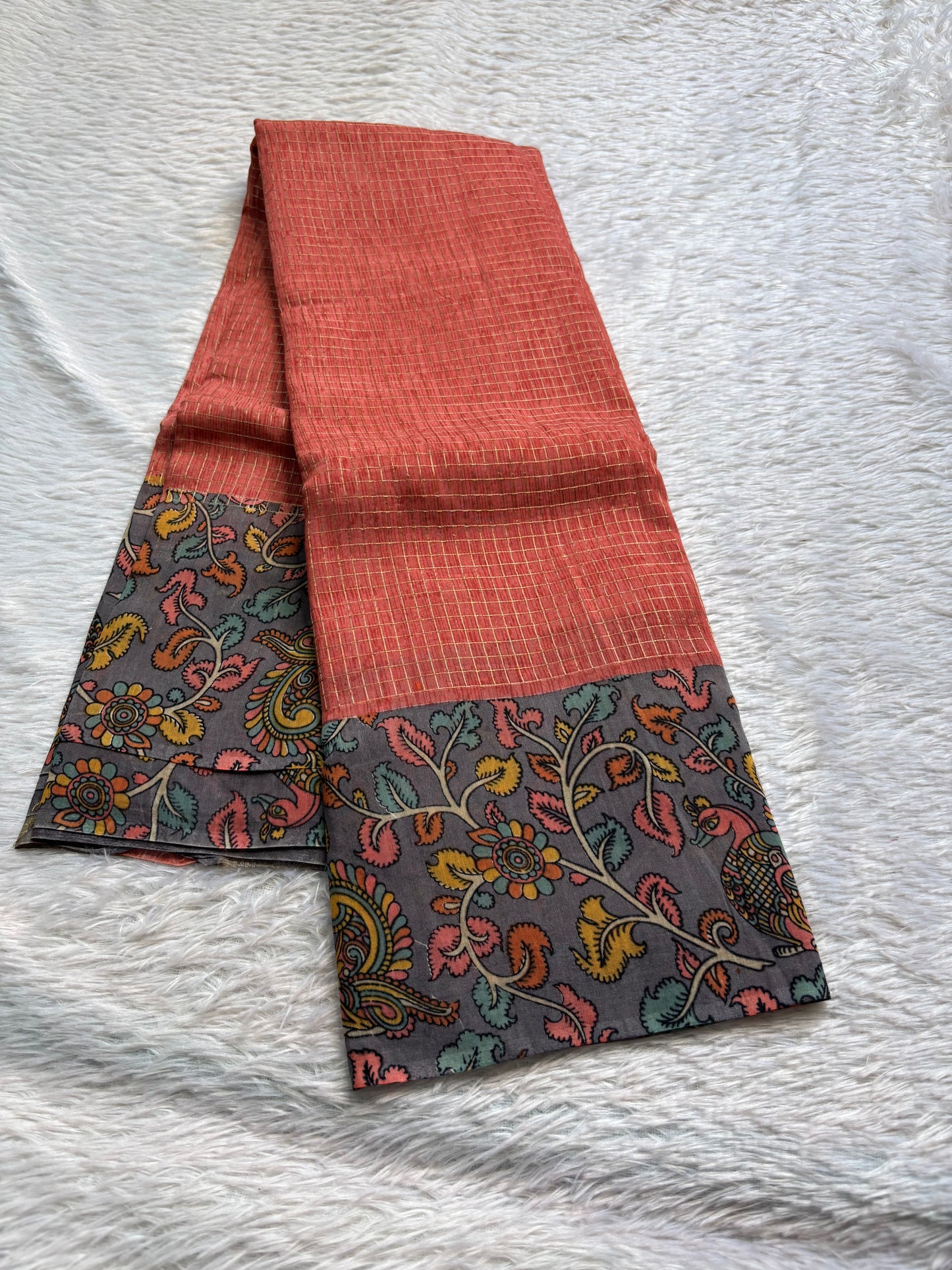 NYD130 (2D) : Rust orange-grey