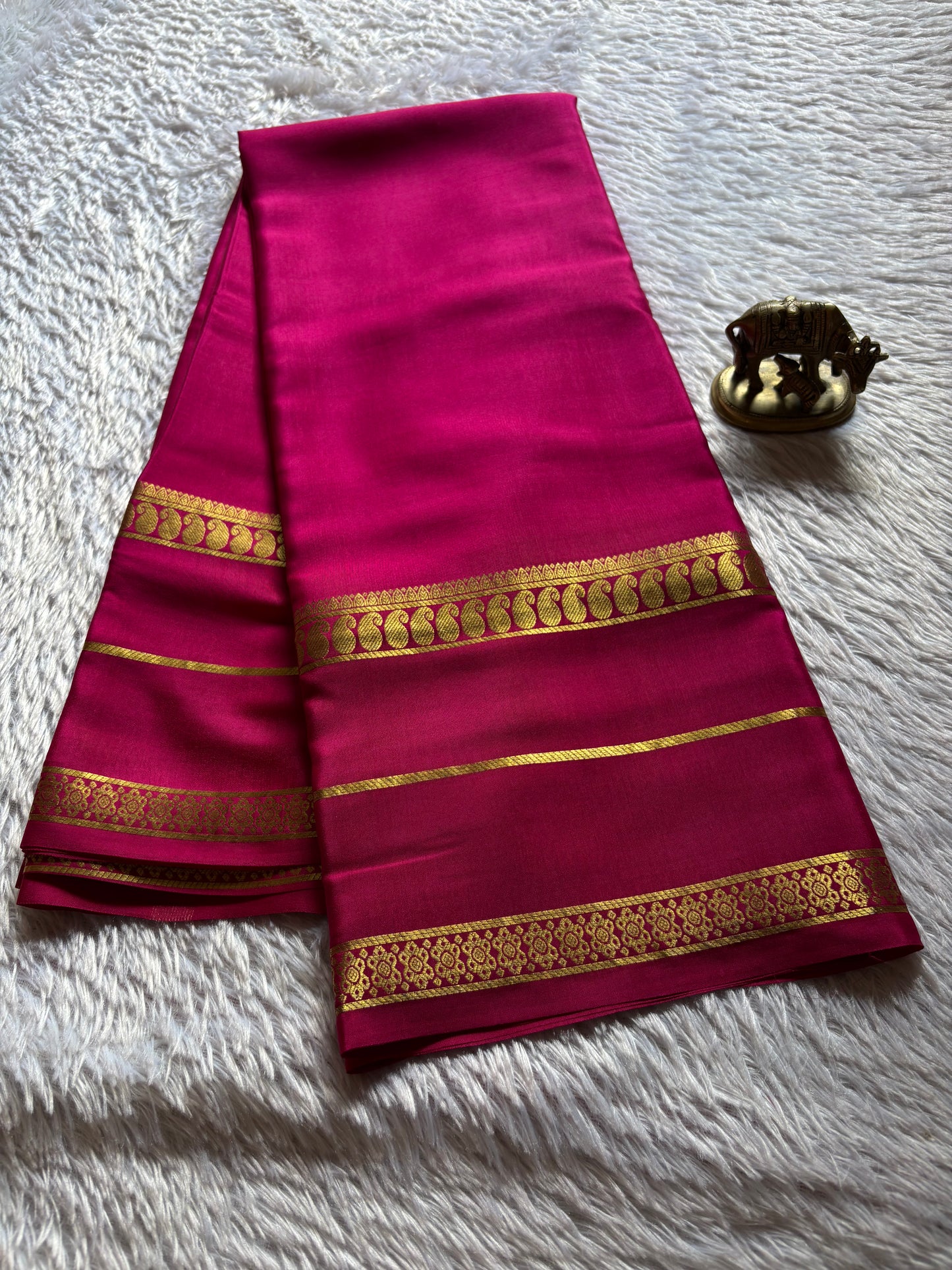 Malini : Solid Rani pink