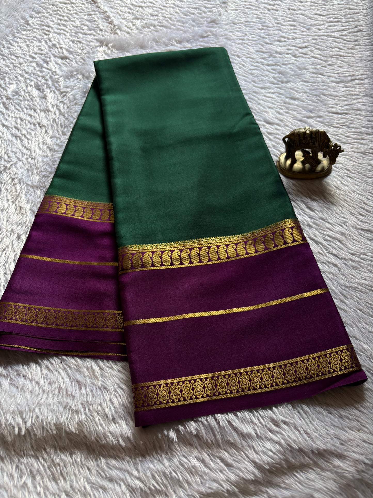 Malini (2D) : Dark green-purple