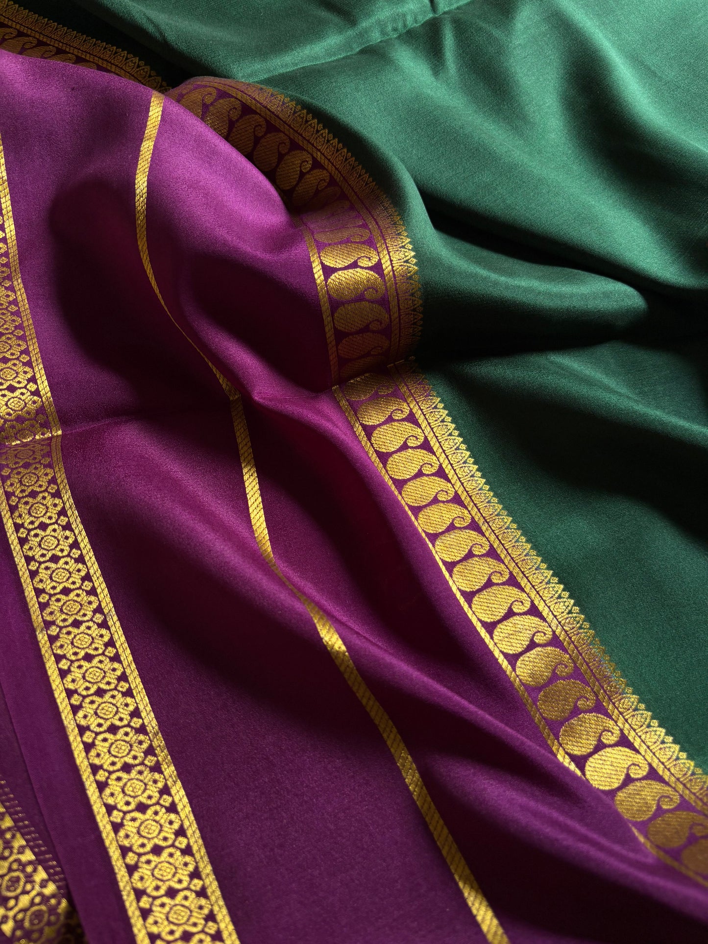 Malini (2D) : Dark green-purple