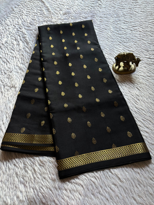 Bhavana : Solid Black
