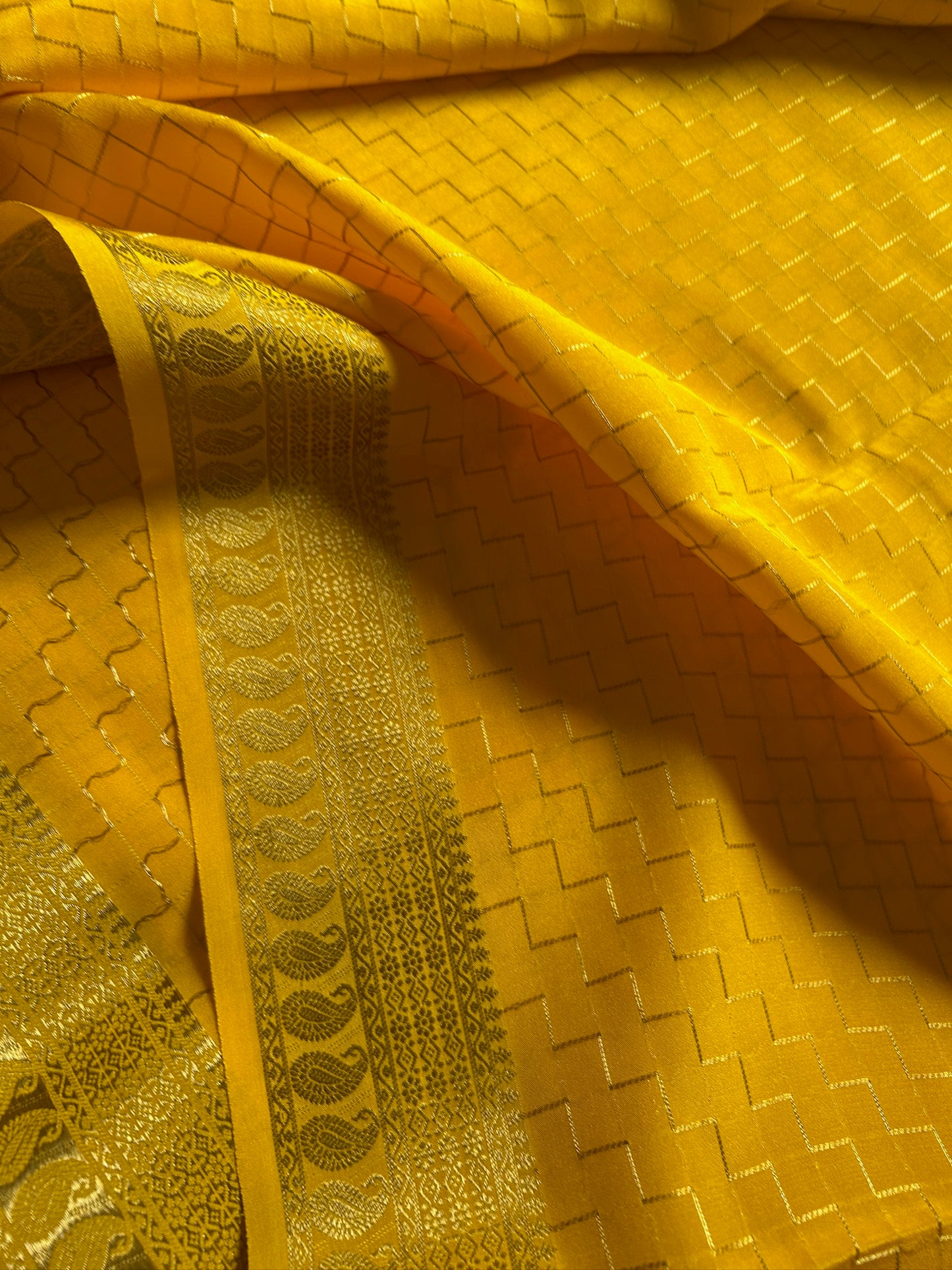 Mahima : Solid Lemon yellow