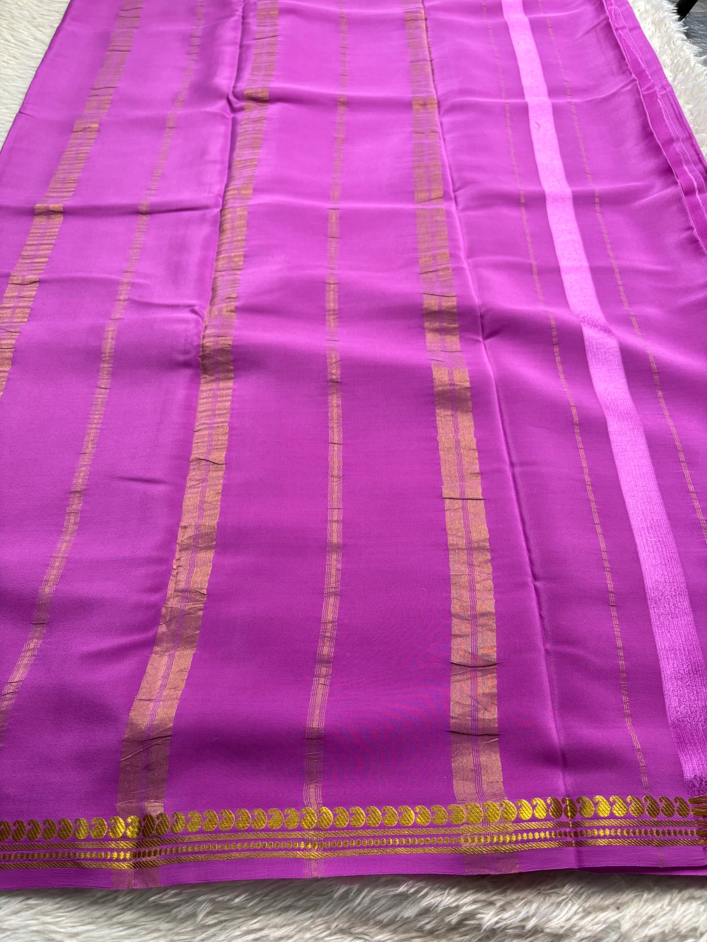 Nirmala : Solid Bright magenta