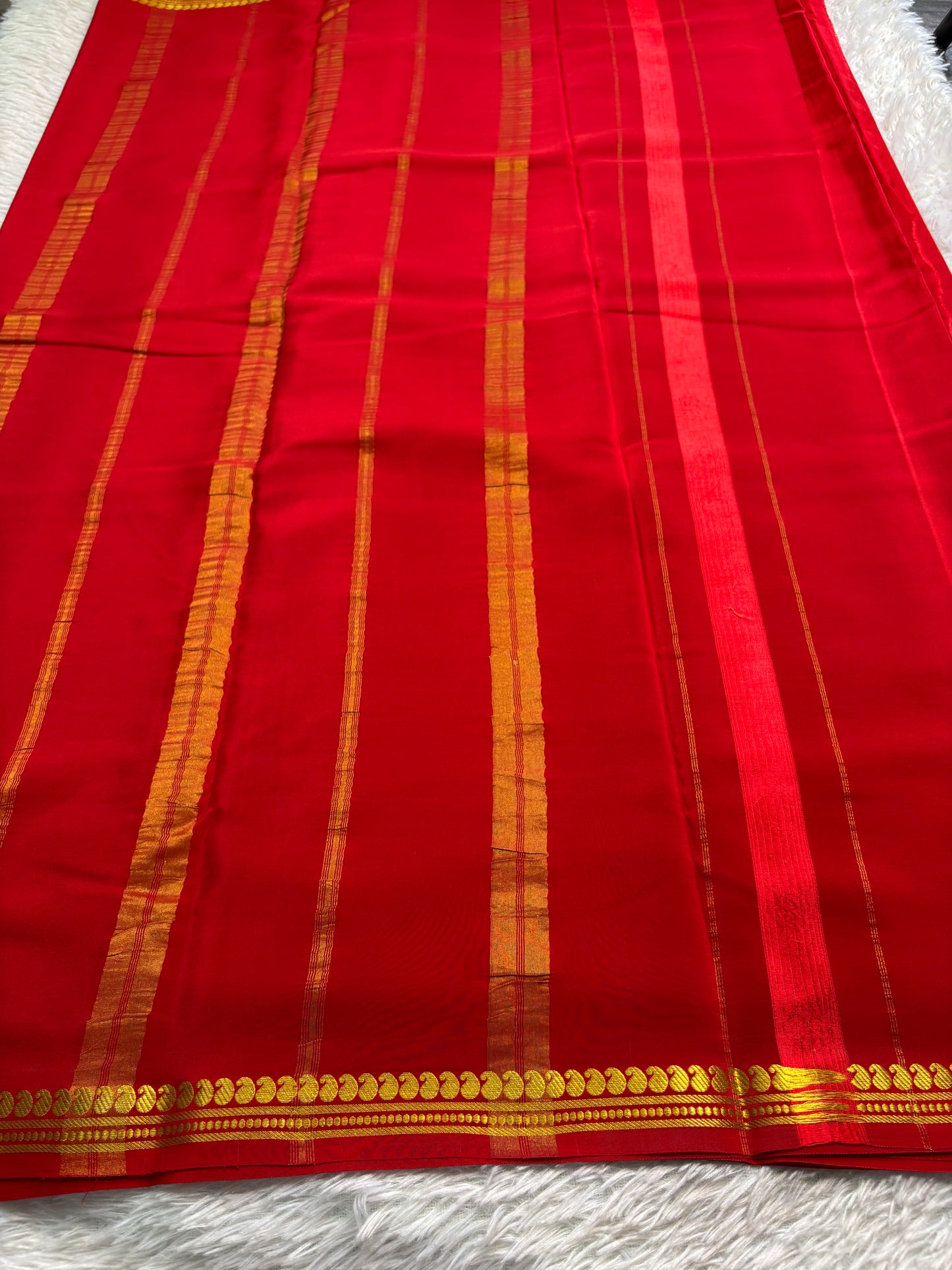 Nirmala : Solid Red