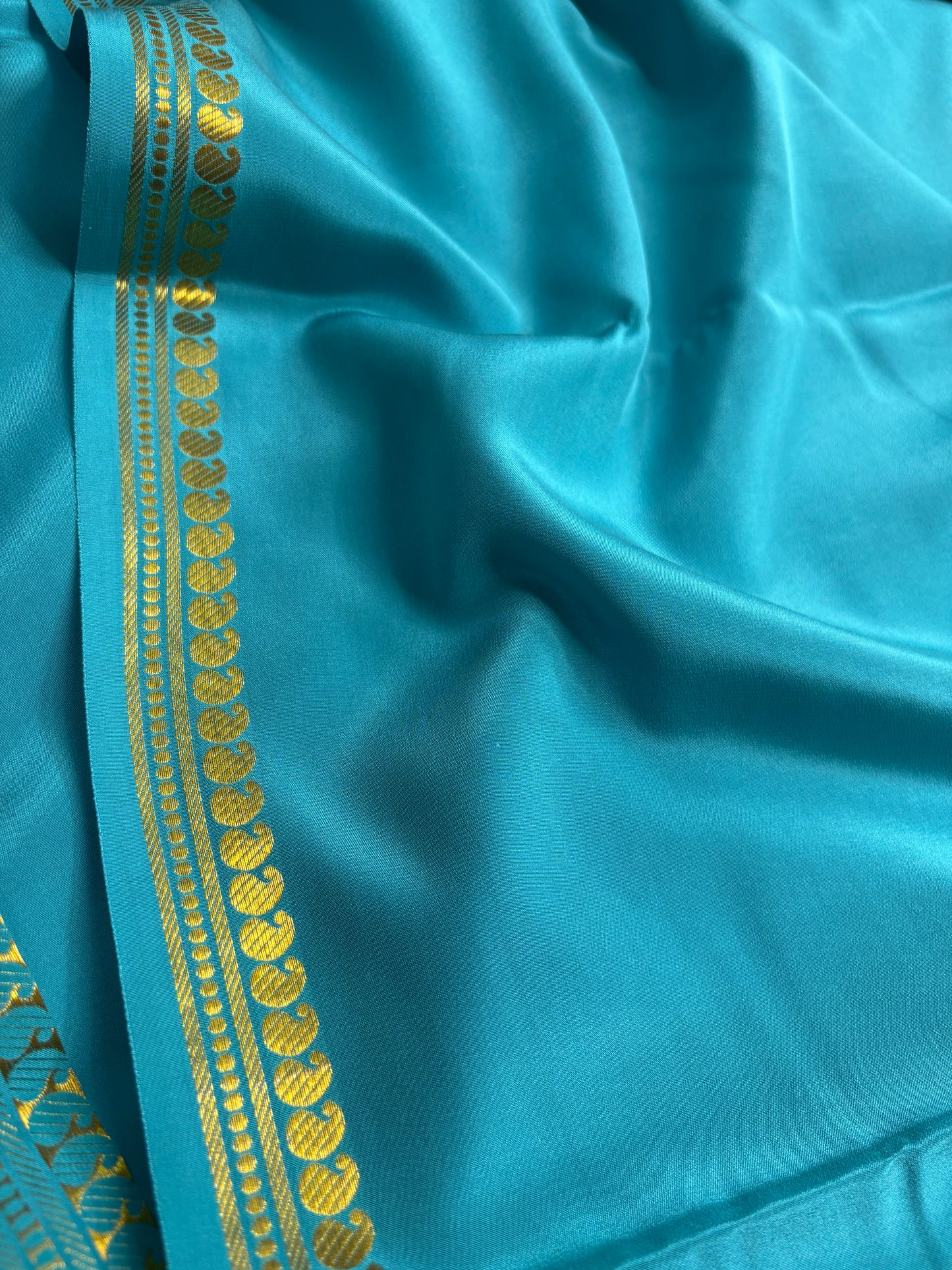 Nirmala : Solid Ananda blue