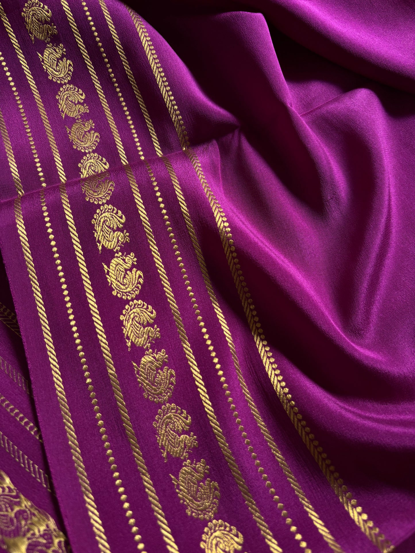 Hamsini : Solid Magenta