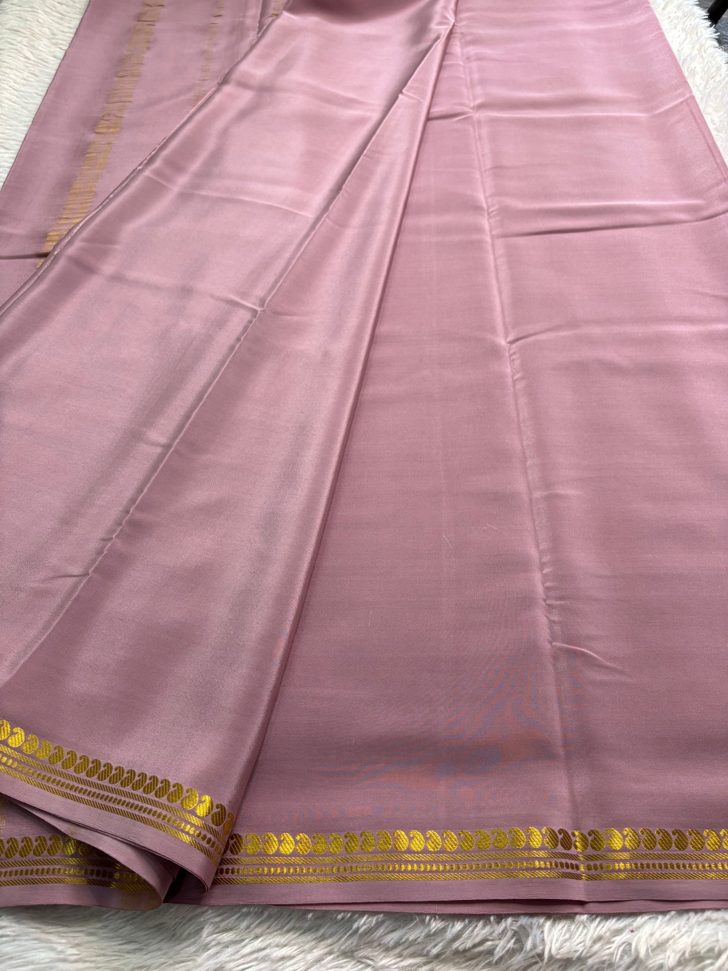 Nirmala : Solid Mauve