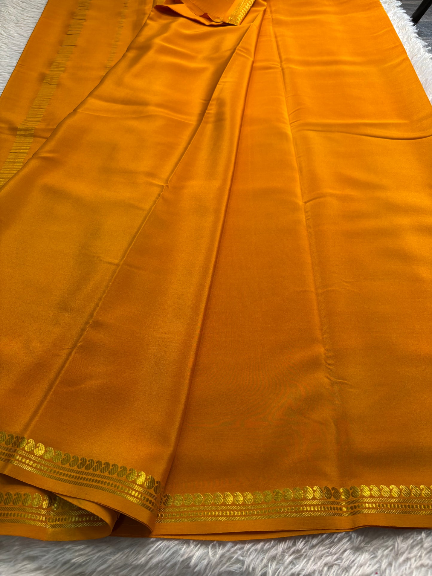 Nirmala : Solid Light orange