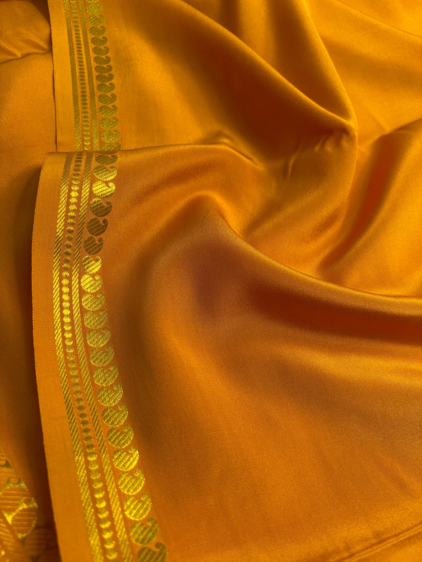 Nirmala : Solid Light orange