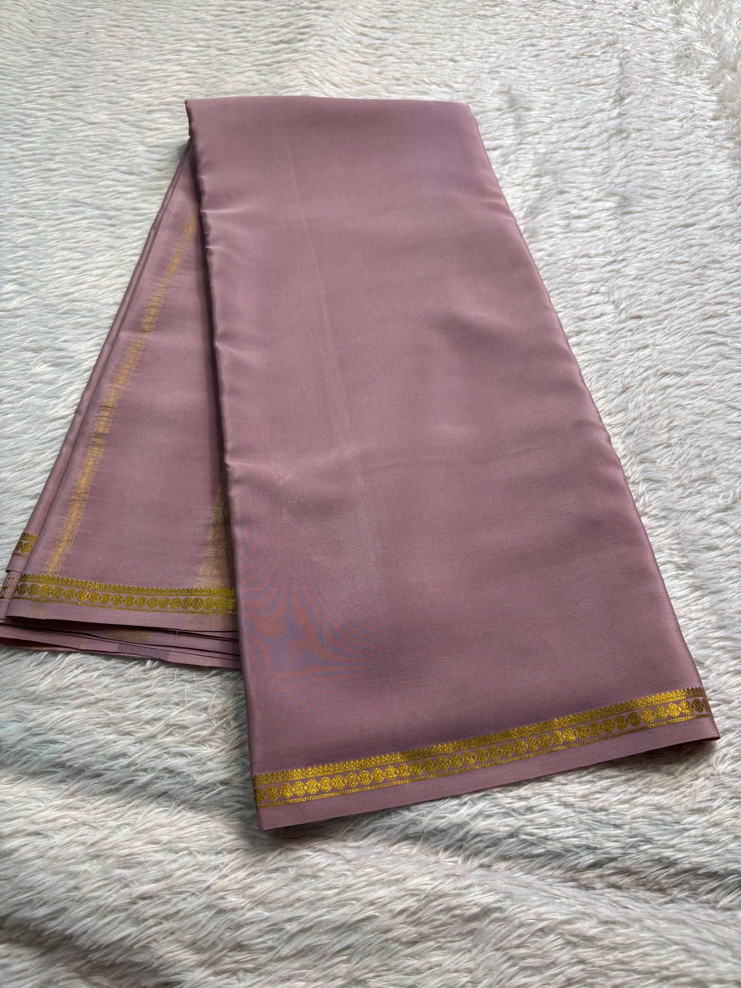 Ratna : Solid Mauve