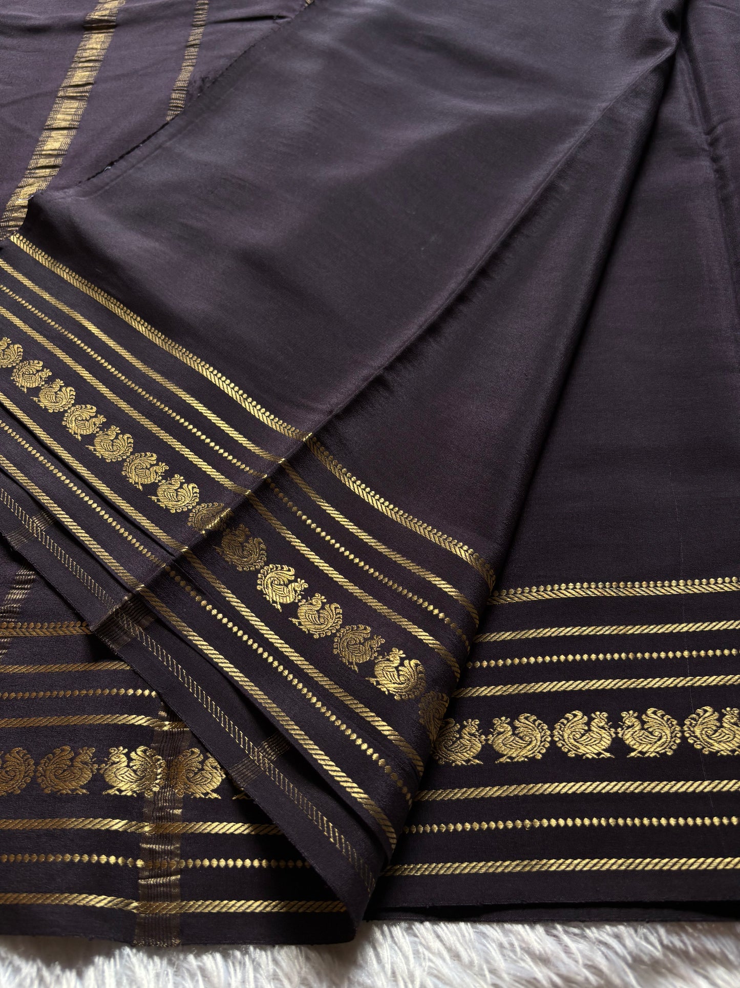 Hamsini : Solid Blackish brown