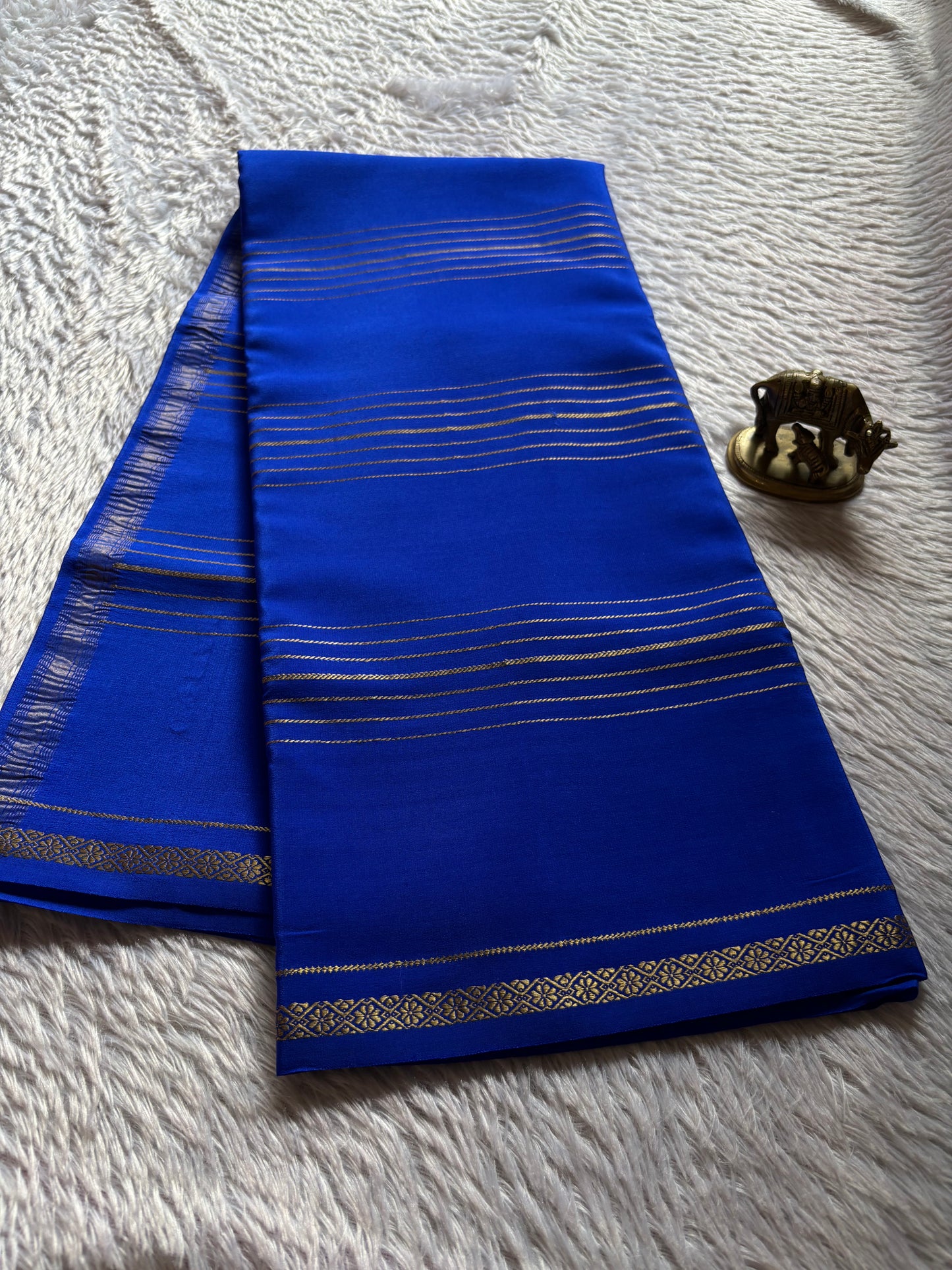 Aparanji : Solid Royal blue