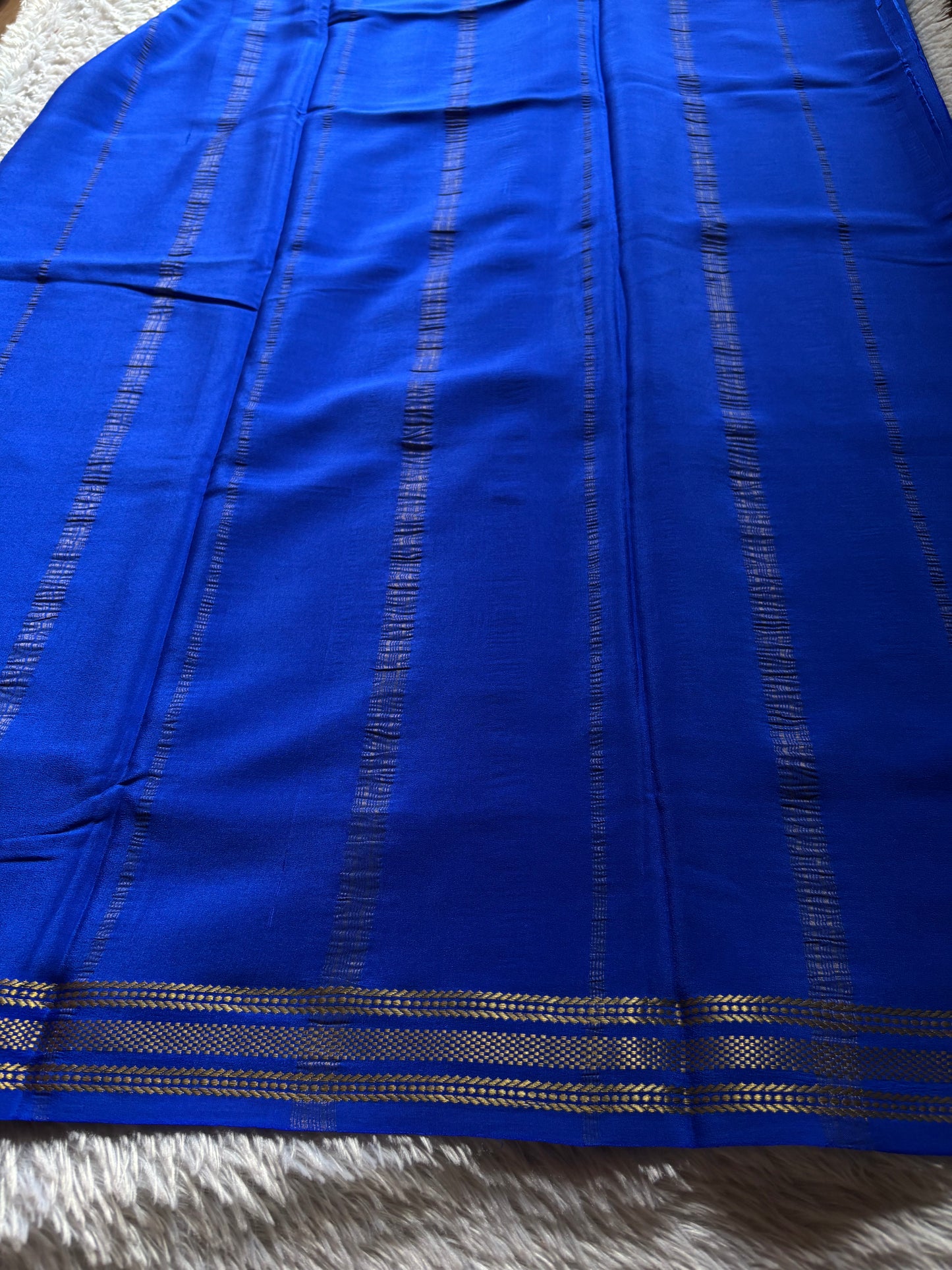 Unnathi : Solid Royal blue