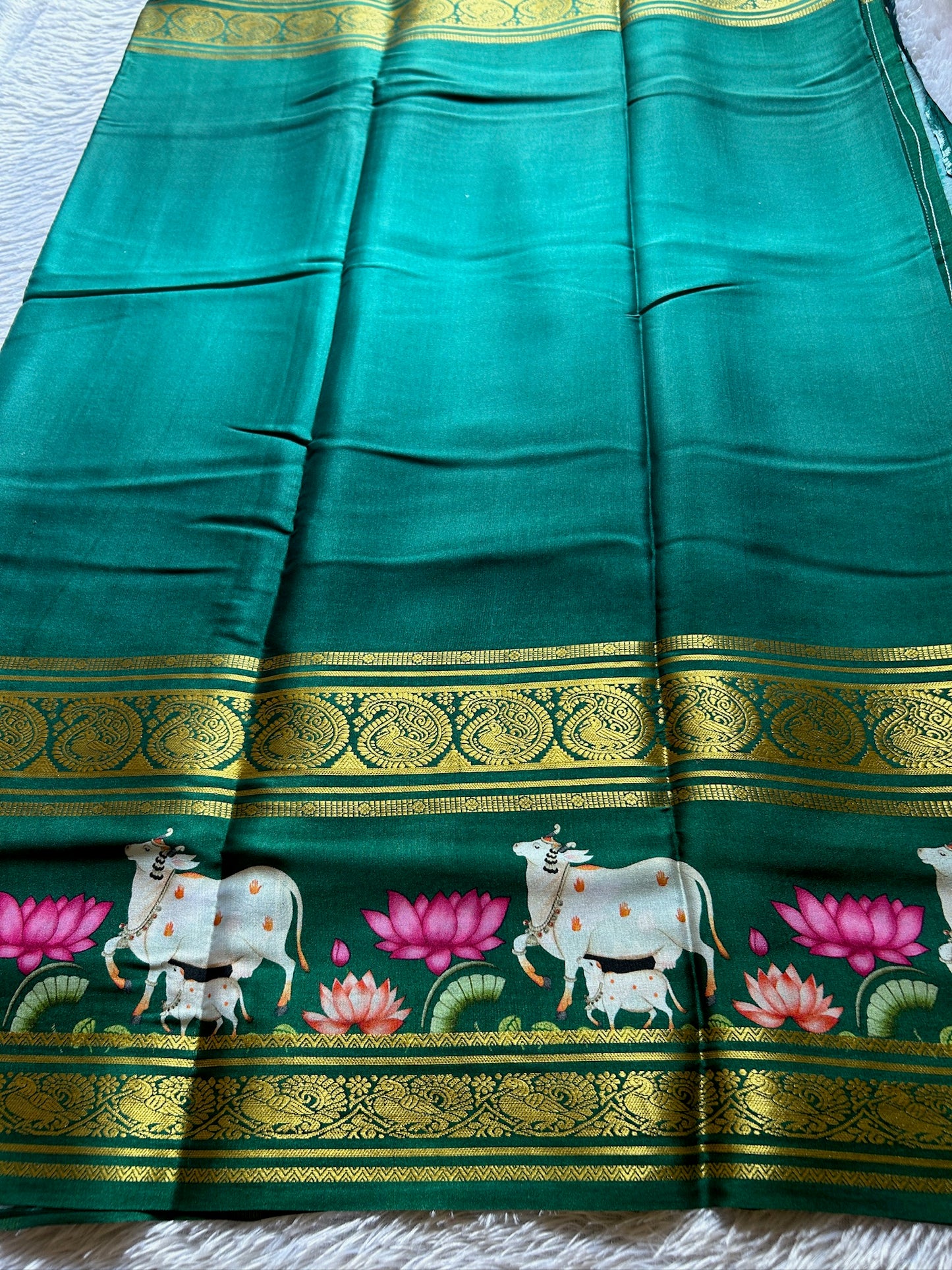 Kasturi : Solid Green