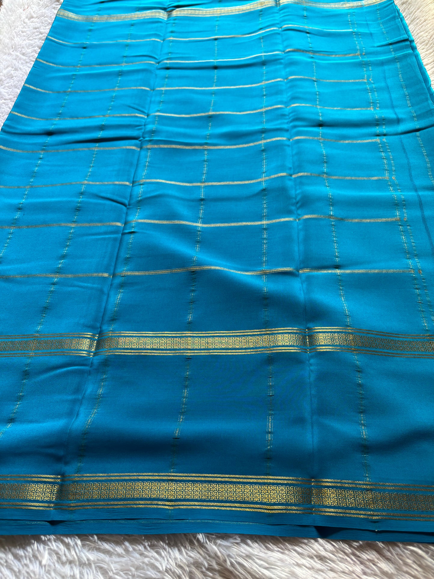 Mridula : Solid Ananda blue