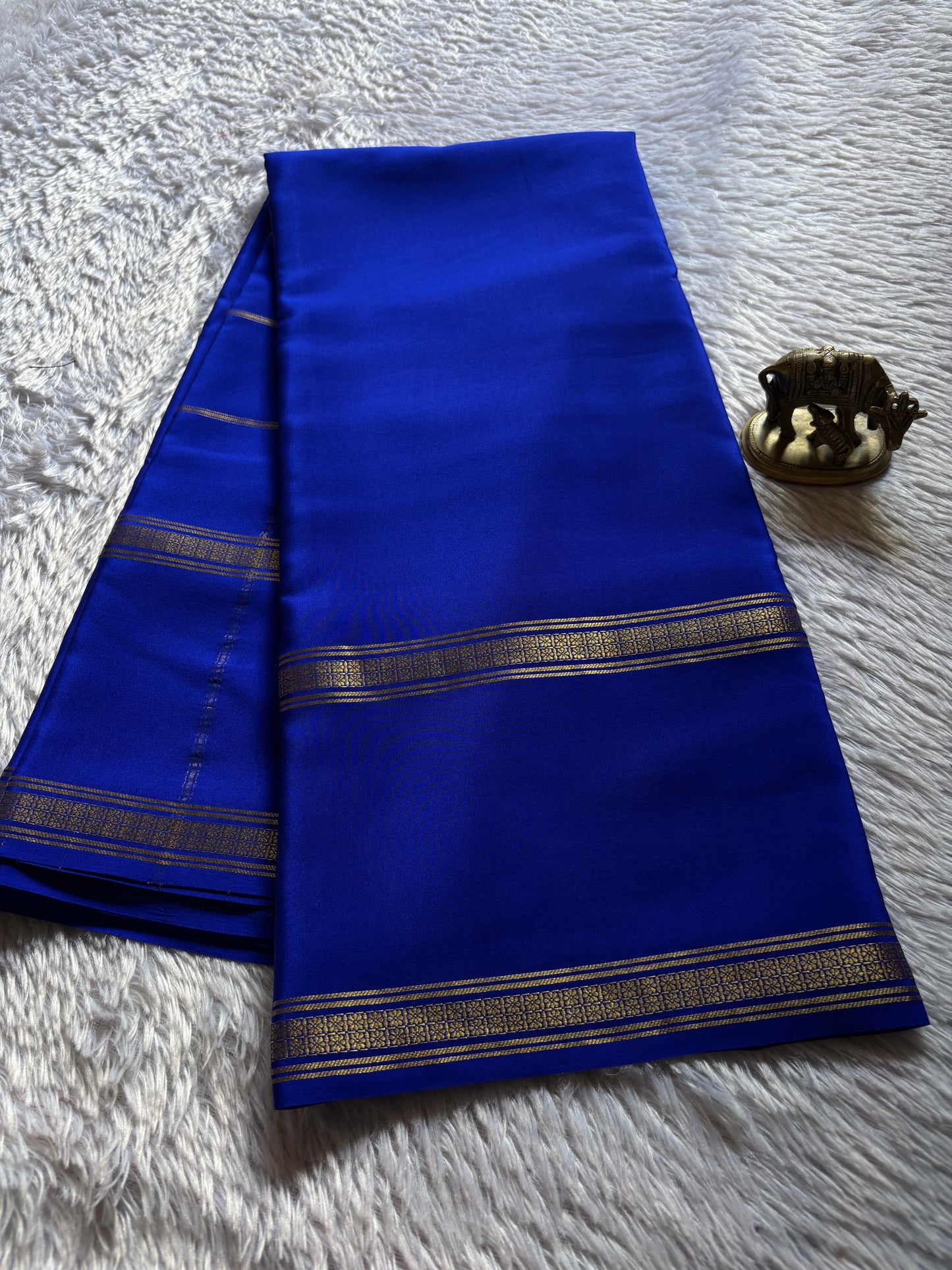 Mridula : Solid Royal blue