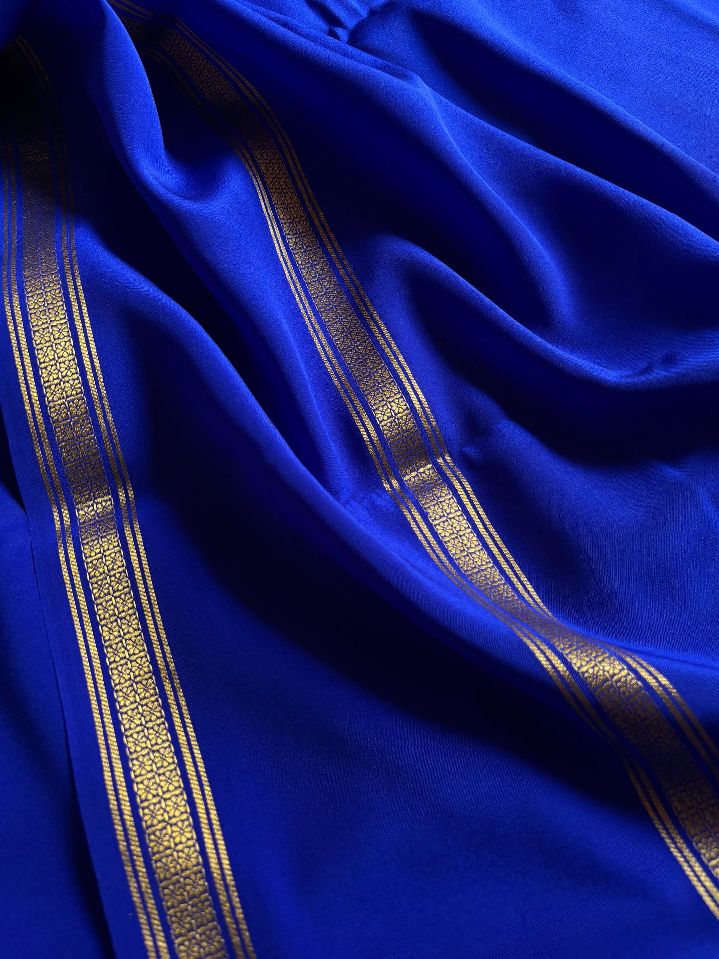 Mridula : Solid Royal blue