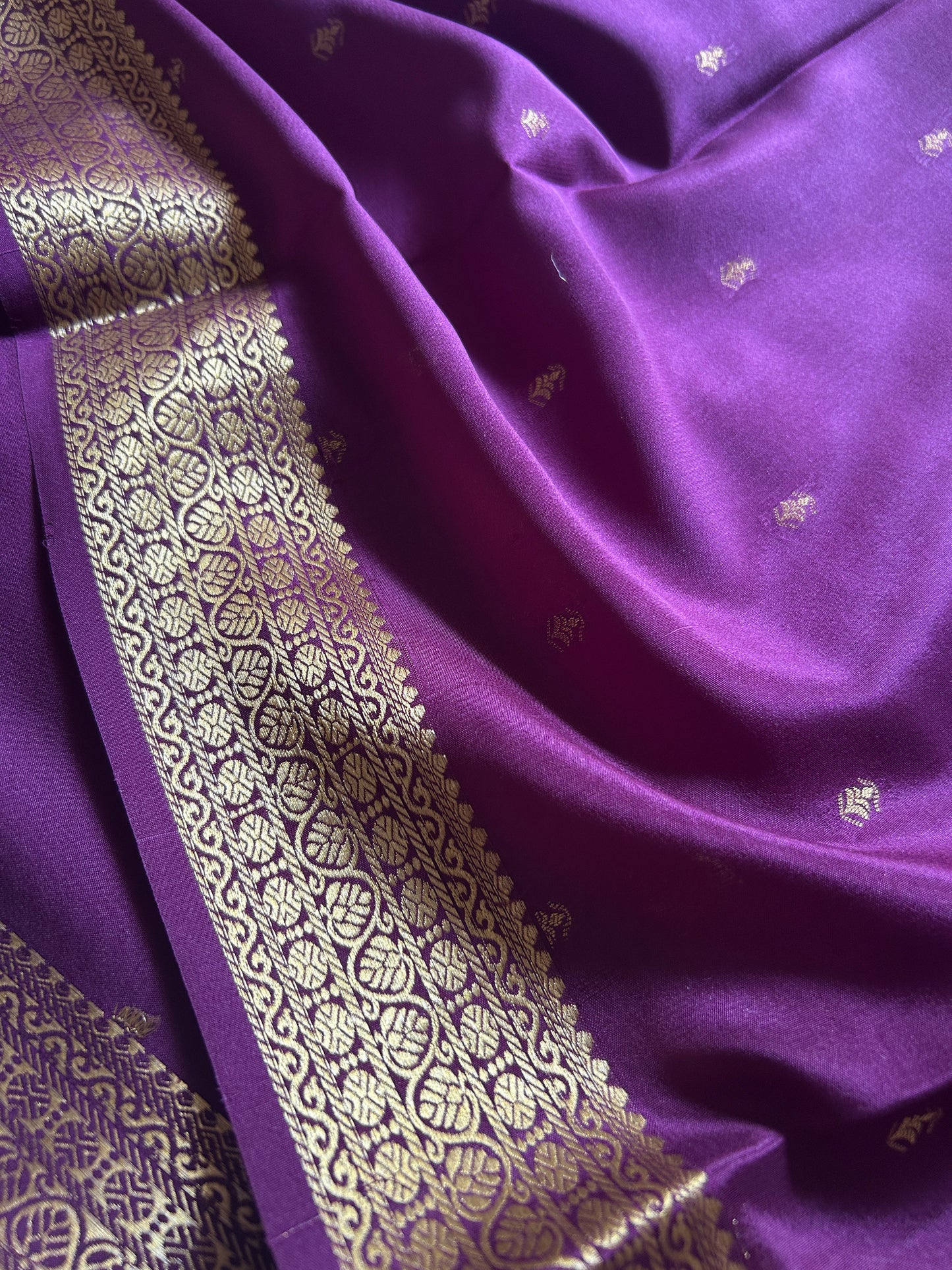 Roshini : Solid Plum