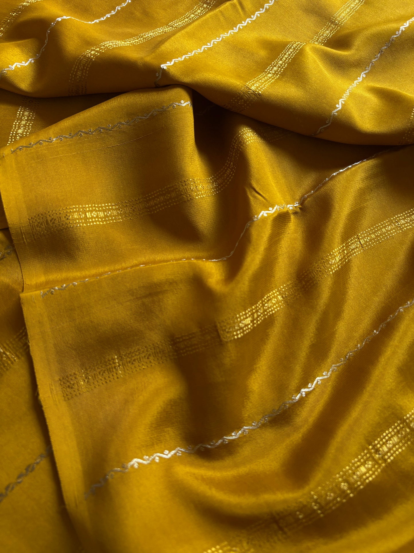 Meragu : Solid Mustard