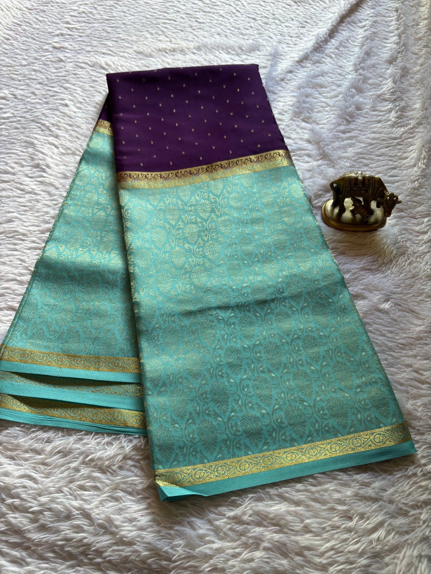 Asha (2D) : Purple-sky blue
