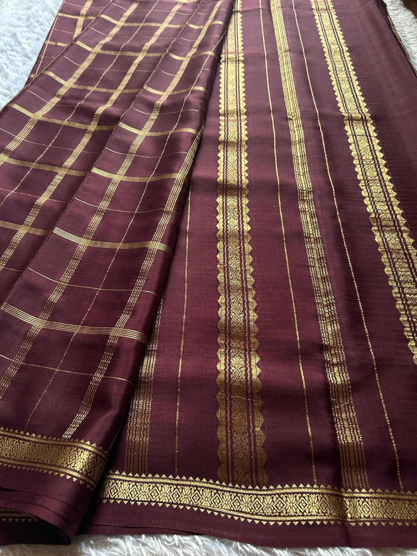 Savithri : Solid Chocolate brown
