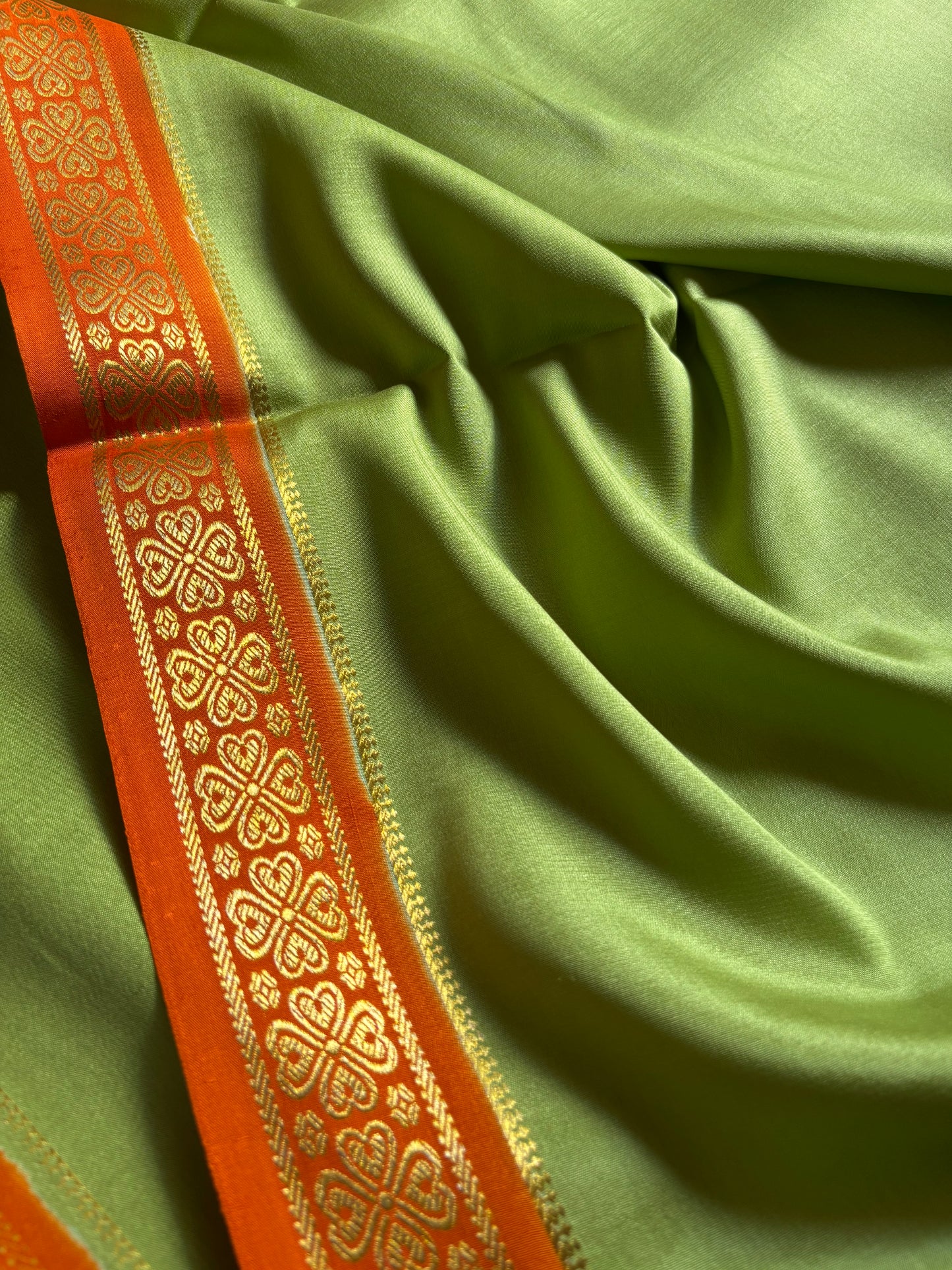 Champaka (2D) : Pista green-orange