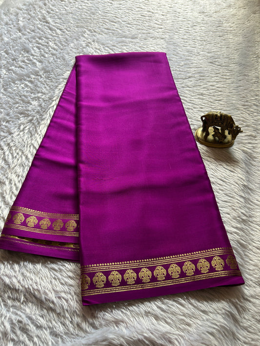 Brunda : Solid Magenta