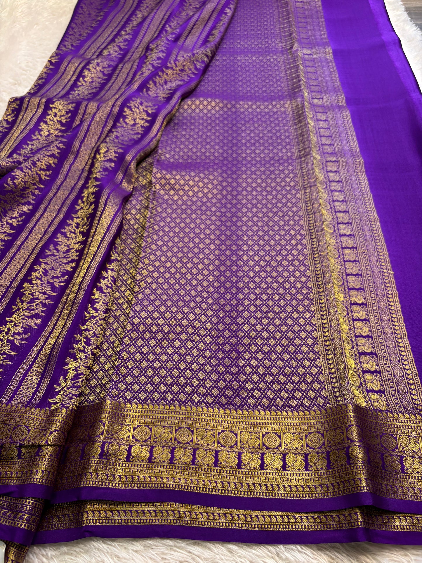 Vydurya : Solid Purple