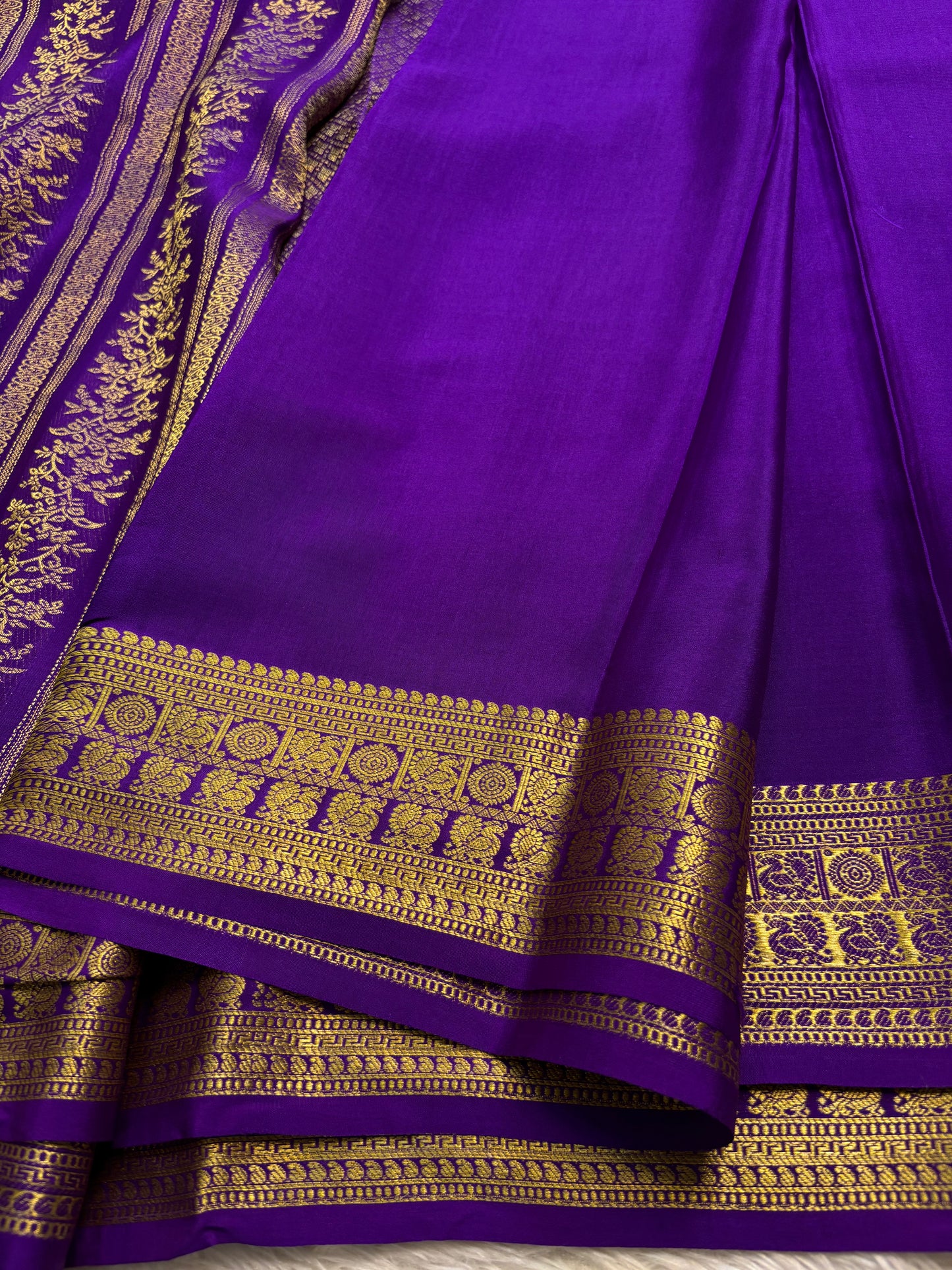 Vydurya : Solid Purple