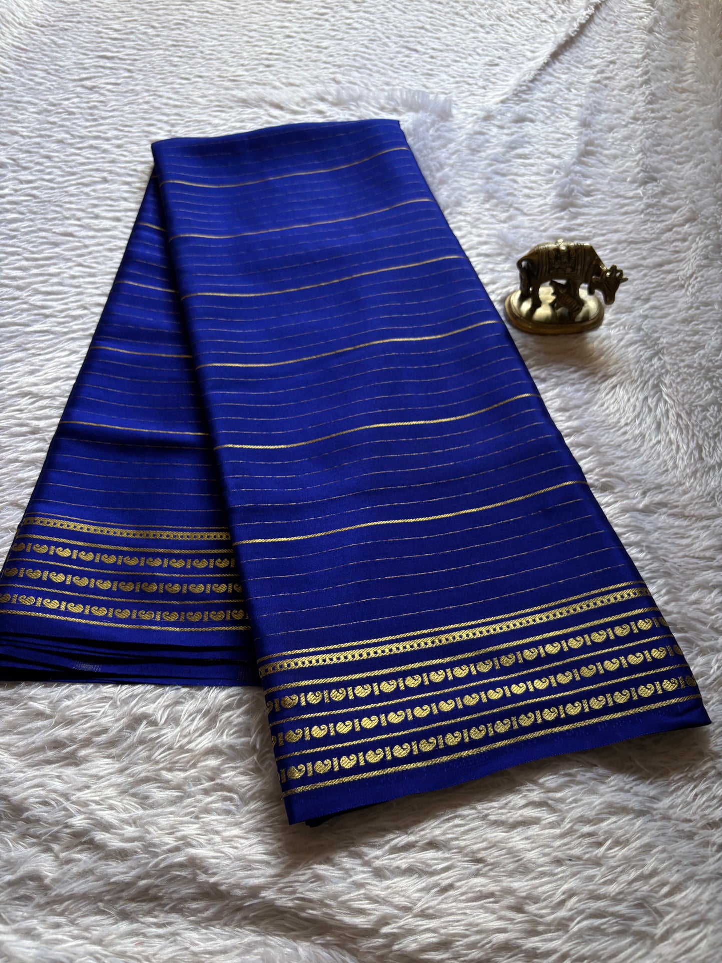 Meghana : Solid Dark blue