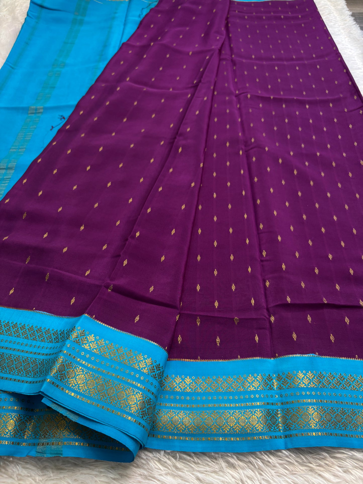 Prathima (2D) : Purple-ananda blue