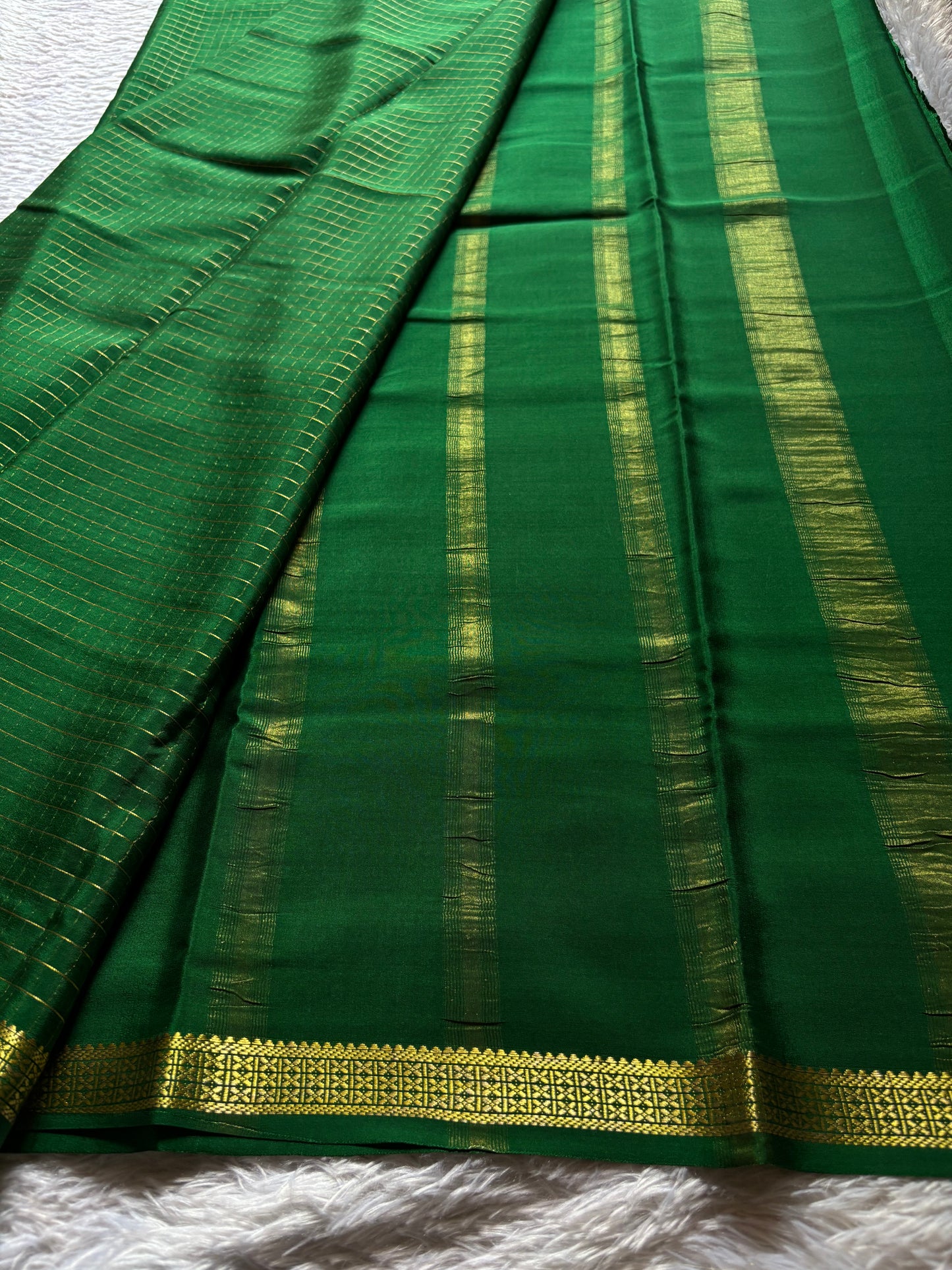 Pavani : Solid Bottle green