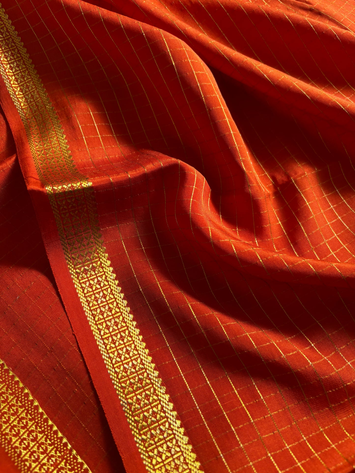Pavani : Solid Orange