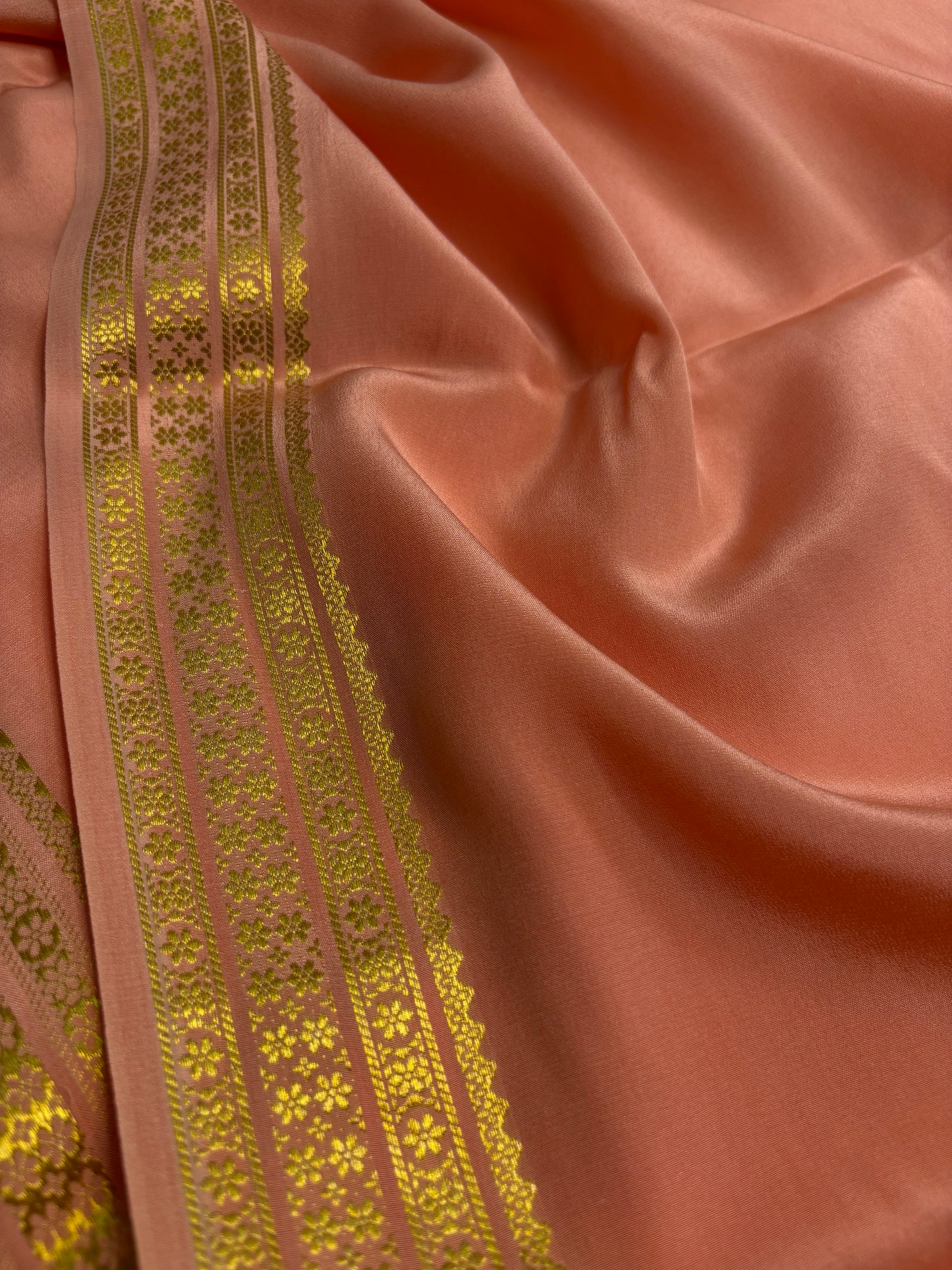 Chandana : Solid Light peach