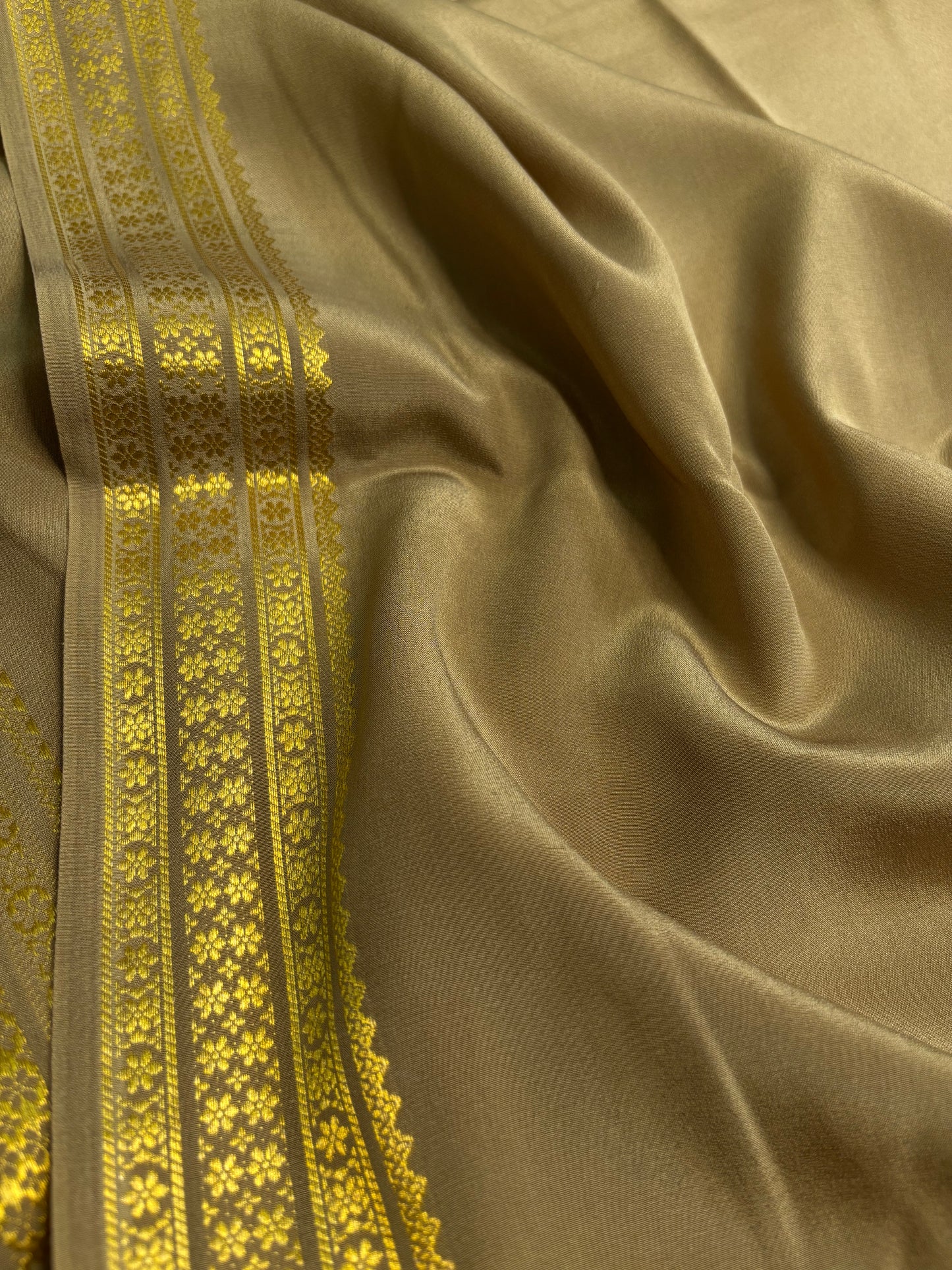 Chandana : Solid Beige