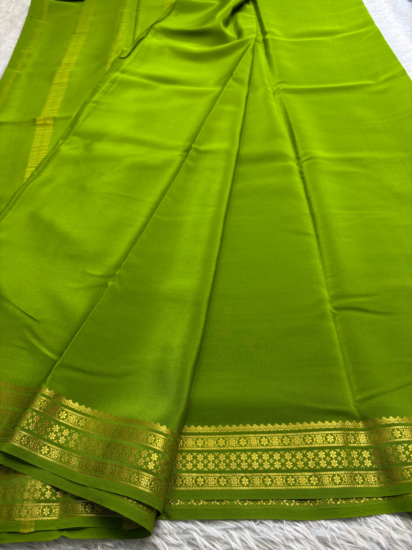 Chandana : Solid Mehendi green