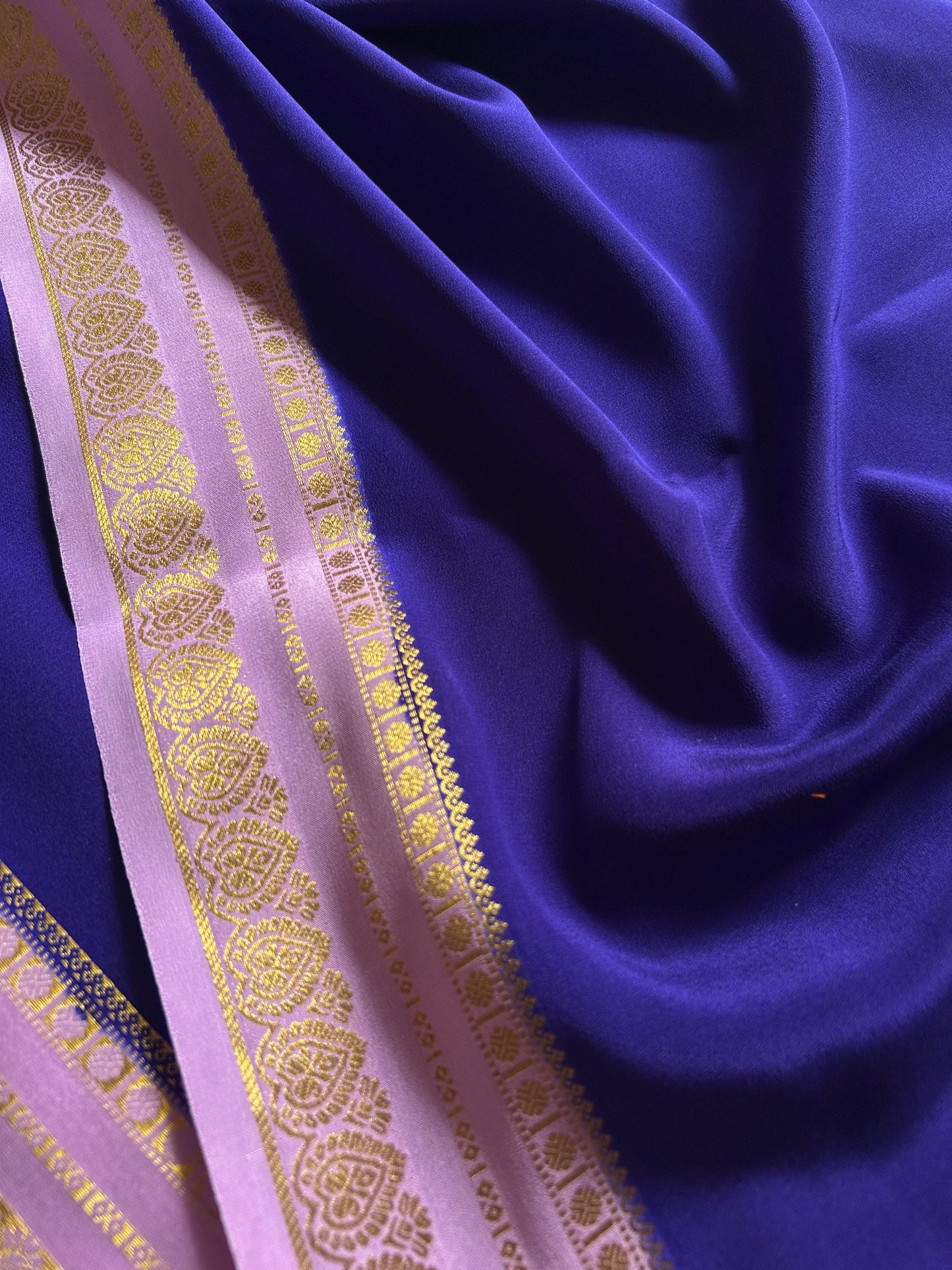Rohini (2D) : Navy blue-lavender