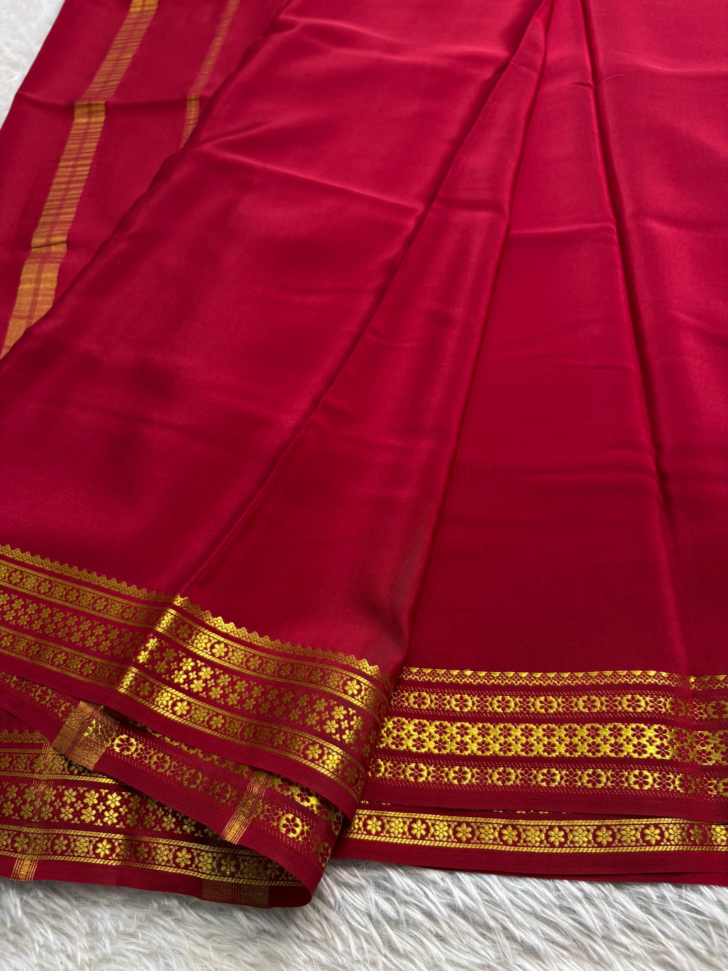 Chandana : Solid Maroon